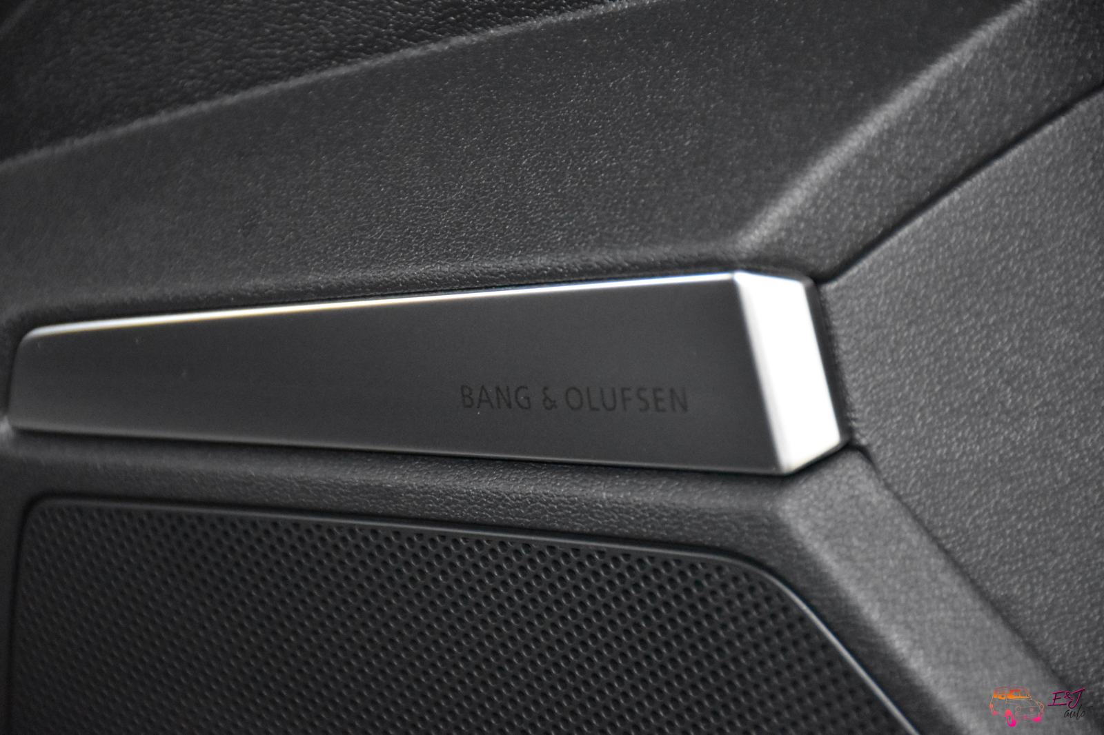 Audi A3 35 TDI S-LINE PANORAMA ACC MATRIX KAMERA MASAŽA, fotografija 16