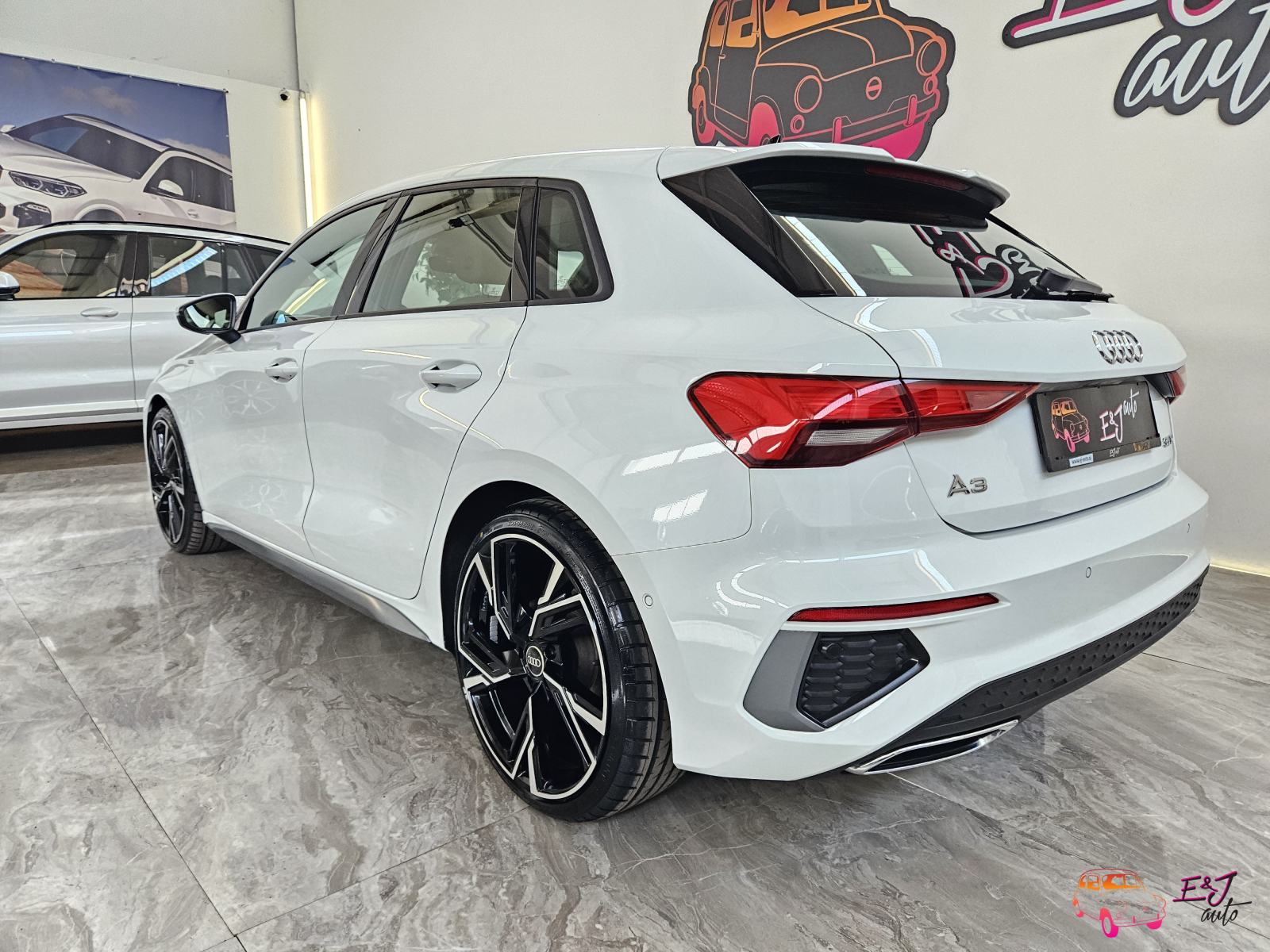 Audi A3 35 TDI S-LINE VIRTUAL USNJE ACC ALU-19 ASSIST, fotografija 4