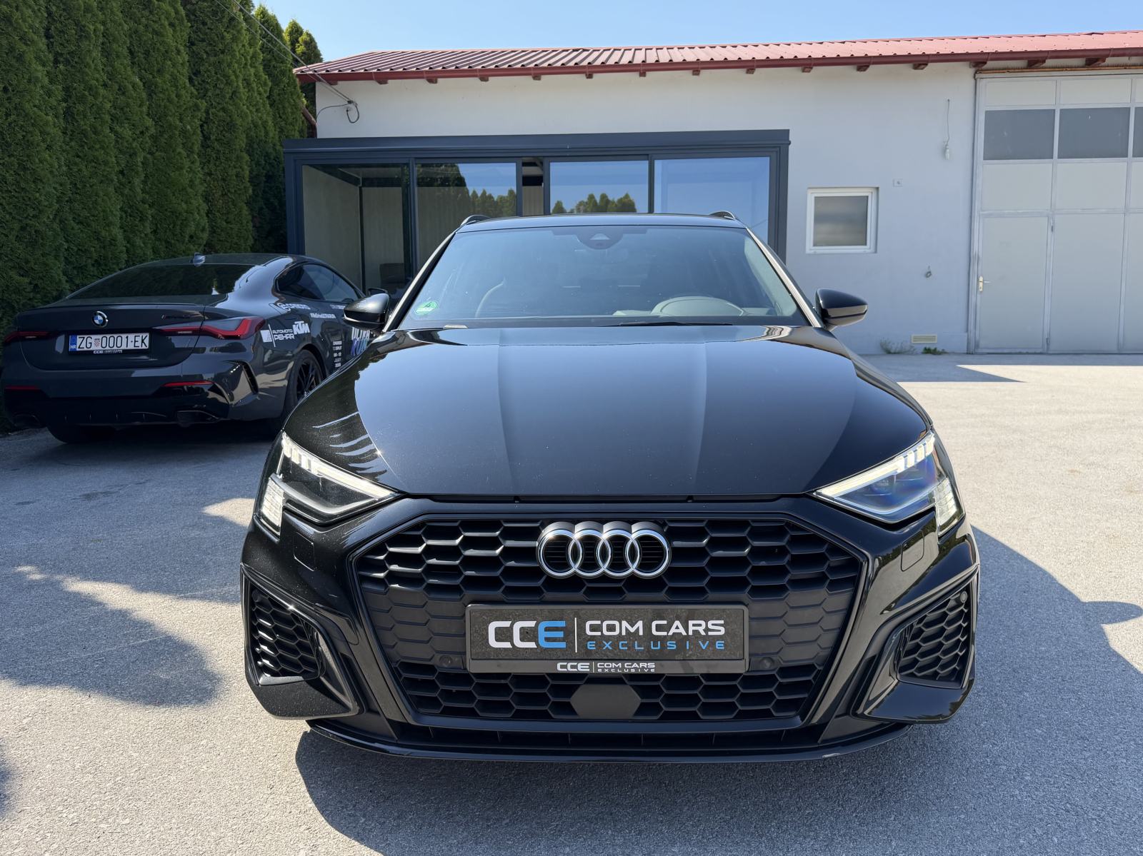 Audi A3 35 TDI SPORTBACK S LINE S TRONIC MATRIX 2 SETA FELGI SERVISNA, pogled izvana - slika 2