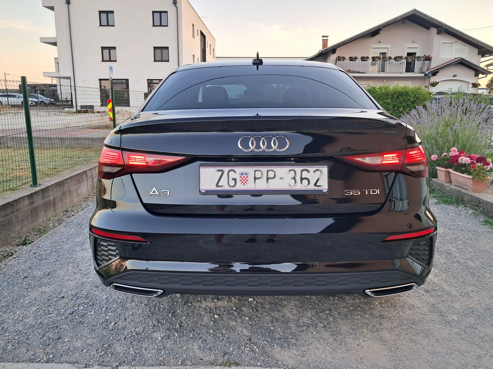 Audi A3 35 TDI*S-TRONIC**S-LINE**LIMUZINA*, fotografija 7