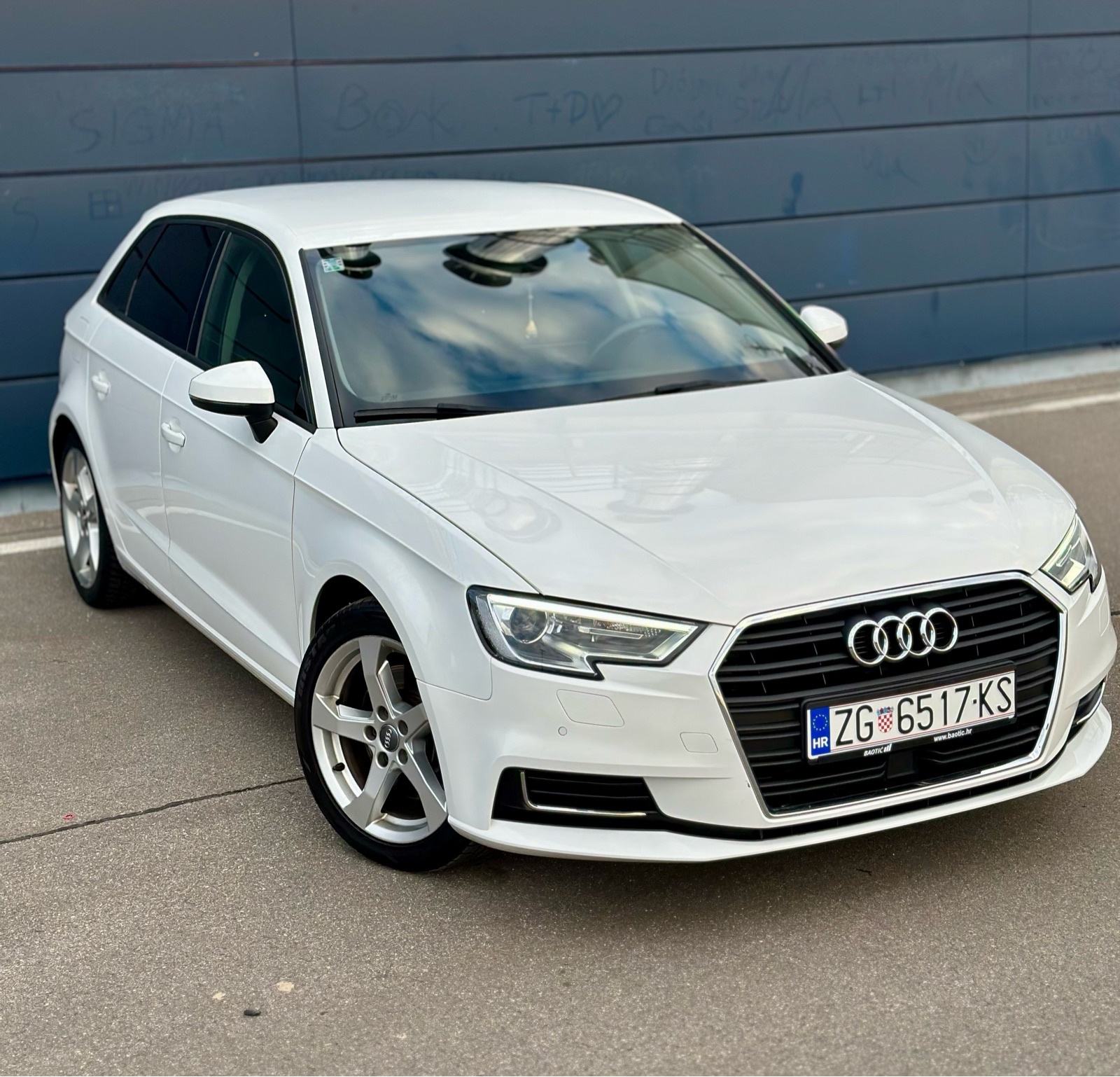 Audi A3 35 TDI S TRONIC SPORT NOVI ZUPČASTI, fotografija 9