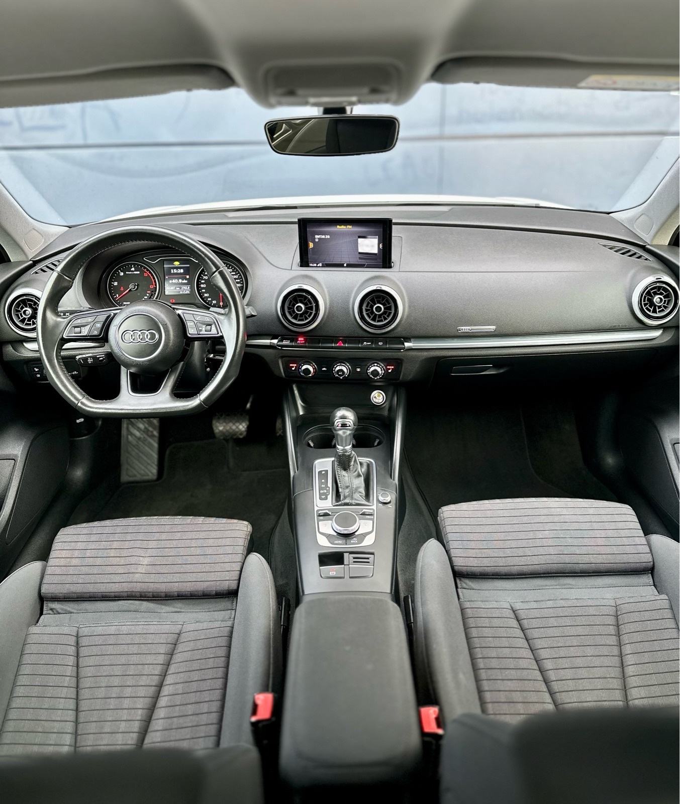 Audi A3 35 TDI S TRONIC SPORT NOVI ZUPČASTI, fotografija 10