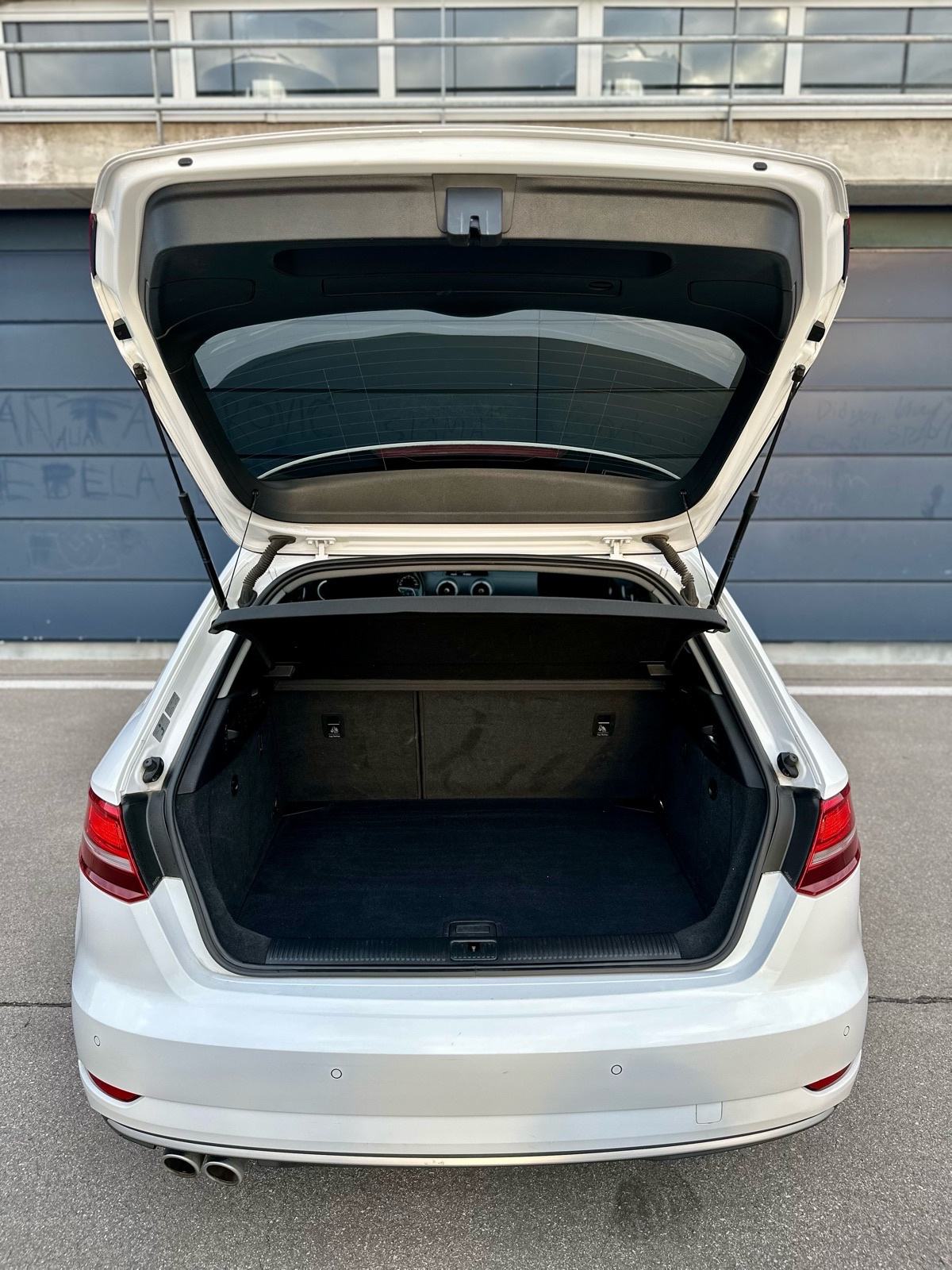 Audi A3 35 TDI S TRONIC SPORT NOVI ZUPČASTI, fotografija 19