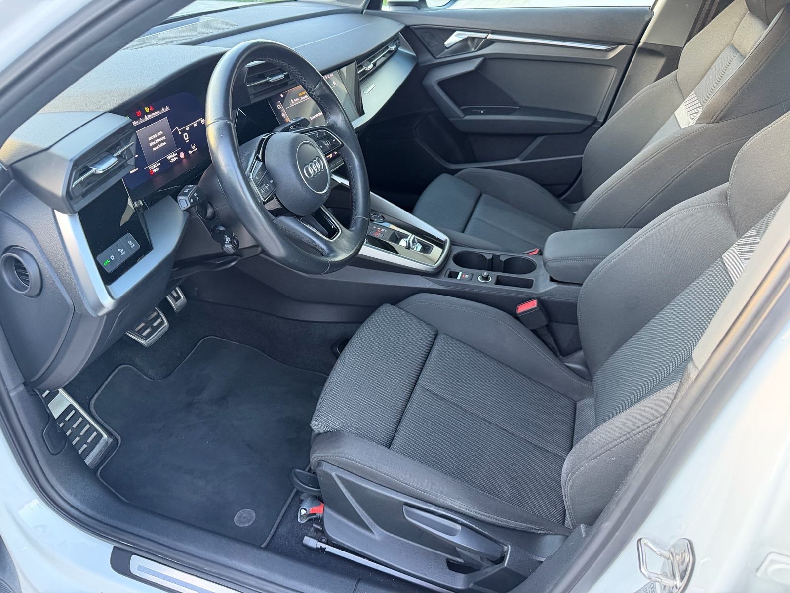 Audi A3 35 TFSI 2021.God automatik, fotografija 4
