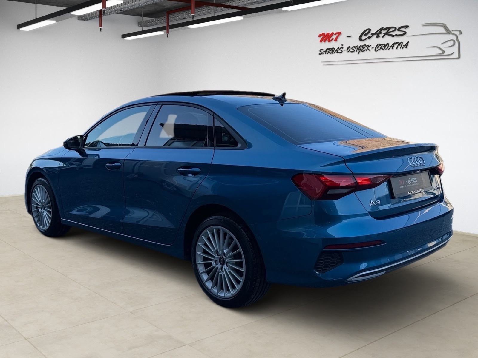 Audi A3 35 TFSI Automatik Panorama Full led Virtual U sustavu PDV-a, fotografija 9