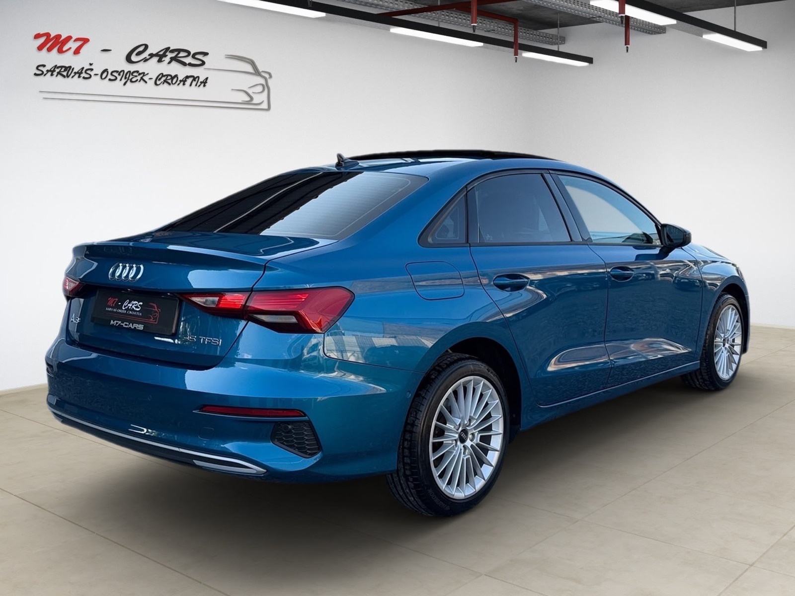 Audi A3 35 TFSI Automatik Panorama Full led Virtual U sustavu PDV-a, fotografija 6