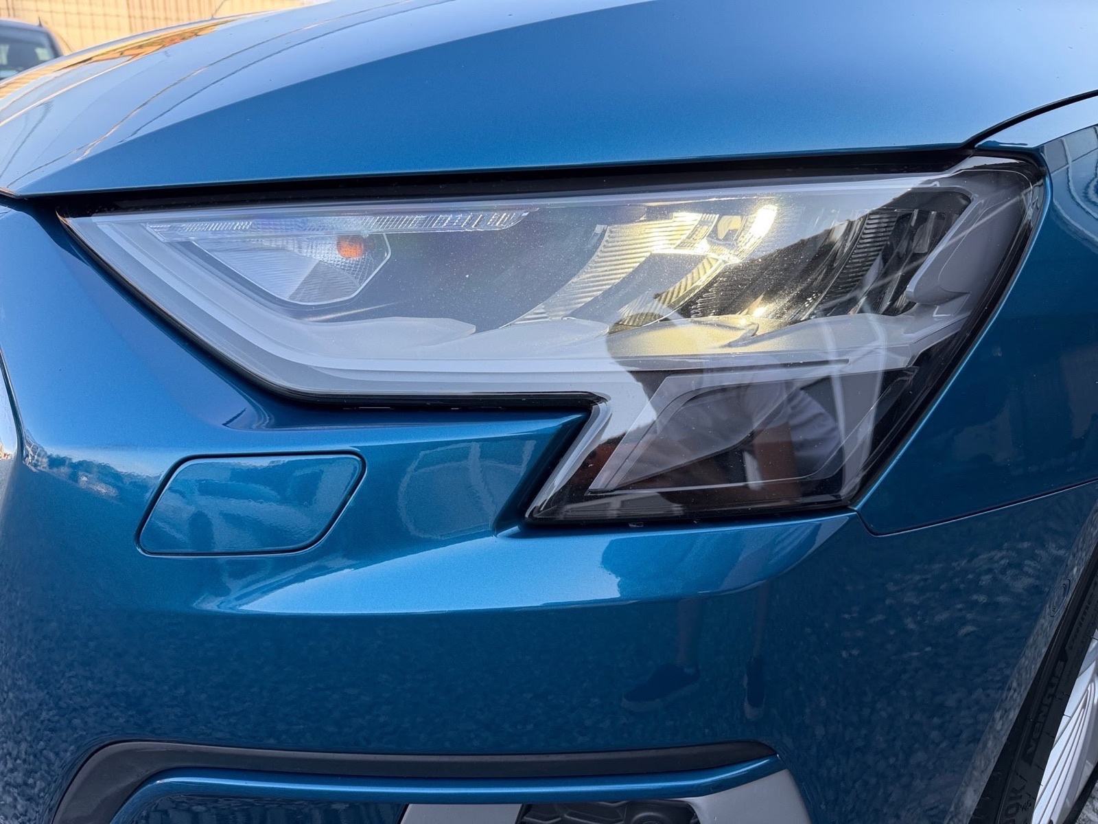 Audi A3 35 TFSI Automatik Panorama Full led Virtual U sustavu PDV-a, fotografija 16