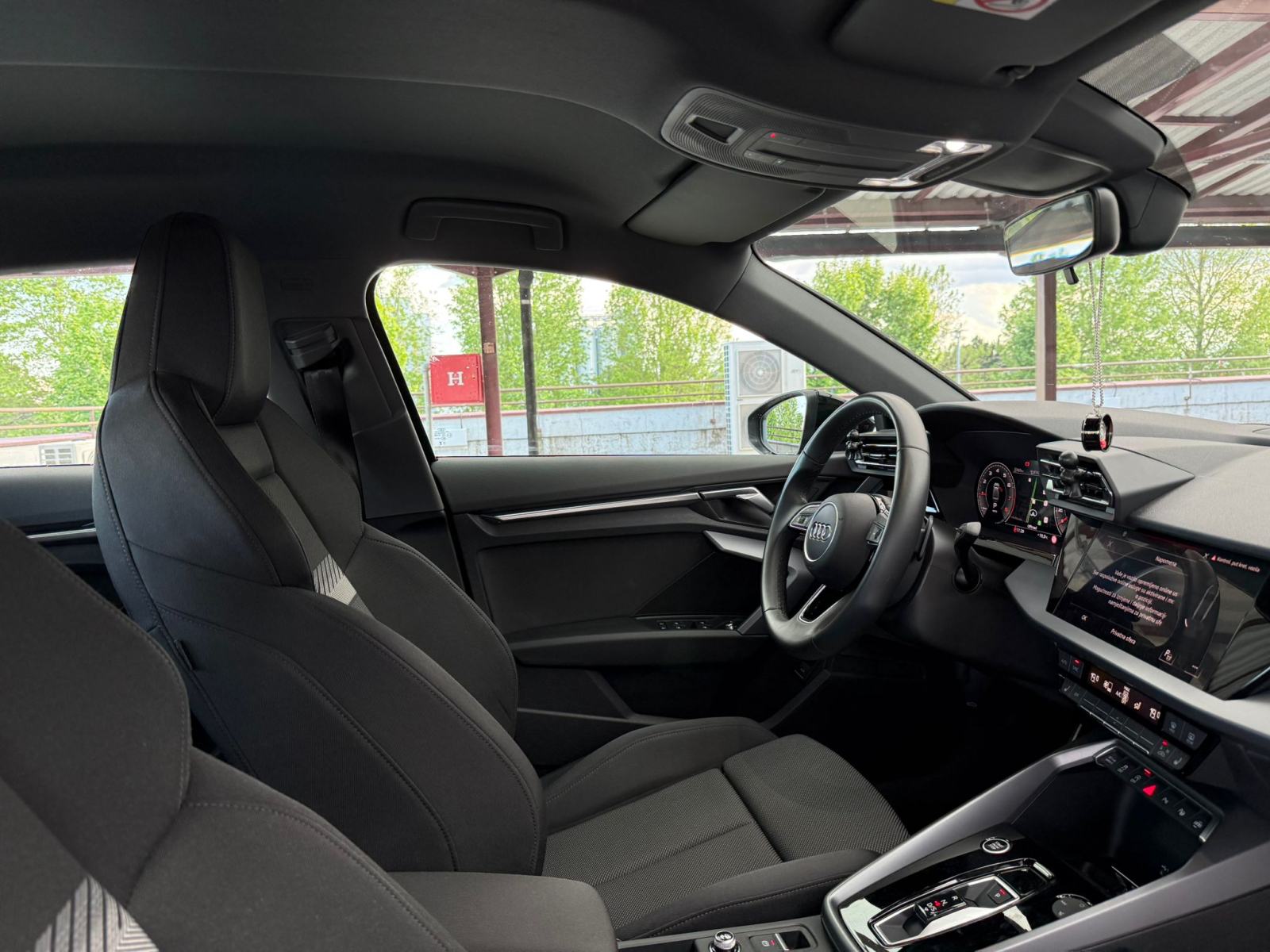 Audi A3 35 TFSI S-Line ,NOVI MODEL, fotografija 13