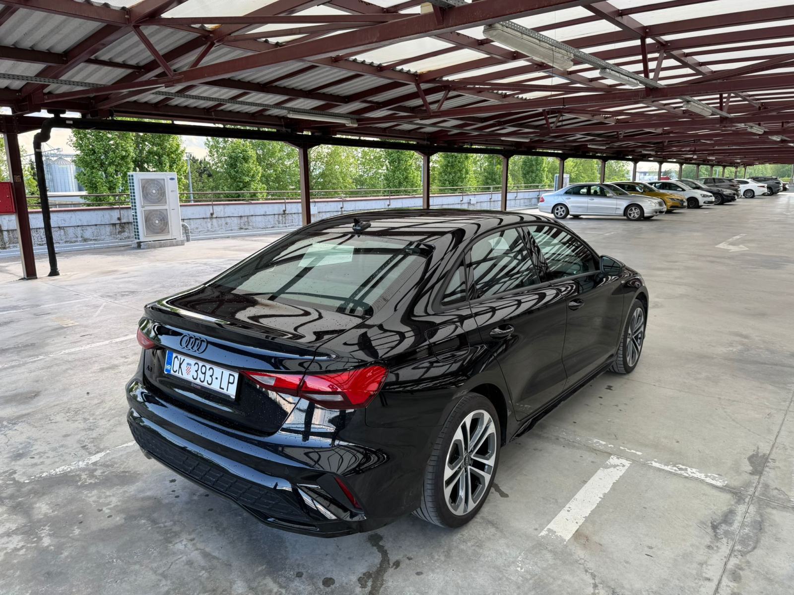 Audi A3 35 TFSI S-Line ,NOVI MODEL, fotografija 7