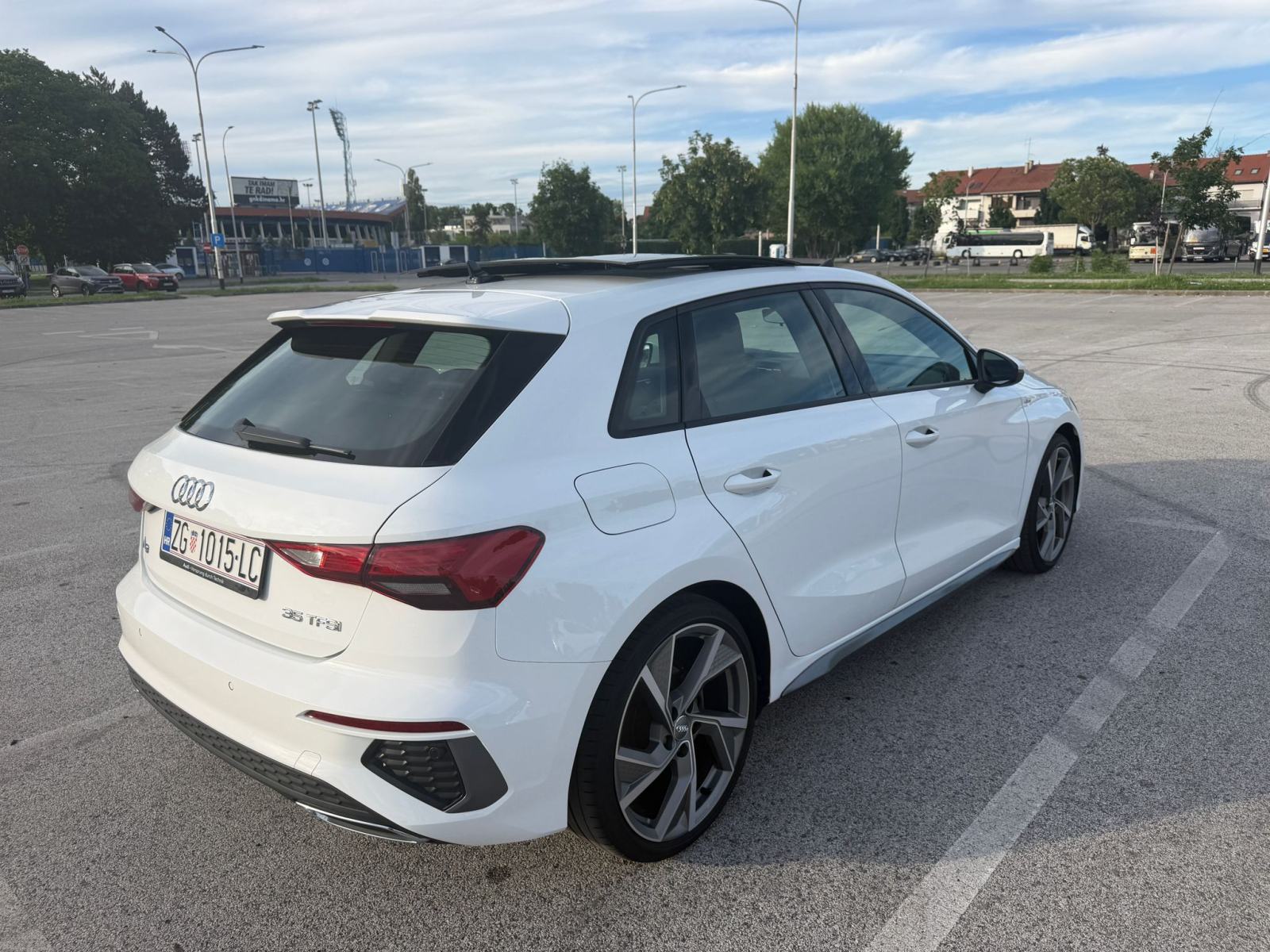 AUDI A3 35 TFSI S-LINE DSG PANORAMA 45300KM, fotografija 6