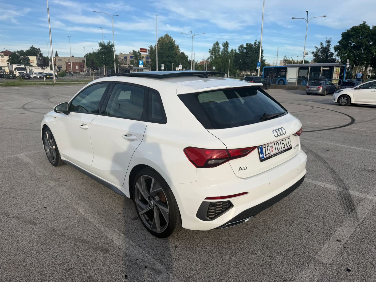 AUDI A3 35 TFSI S-LINE DSG PANORAMA 45300KM, fotografija 4