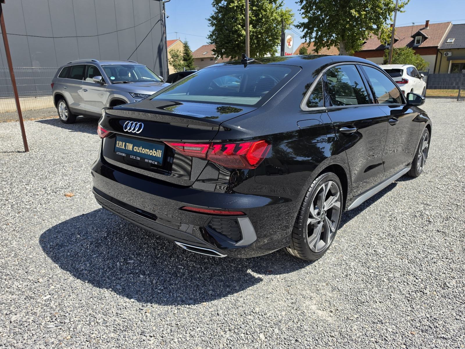 Audi A3 35 TFSI DSG 121TKM,SERV.,NAVI.,MATRIX,KAM,ALU., "S LINE", fotografija 5