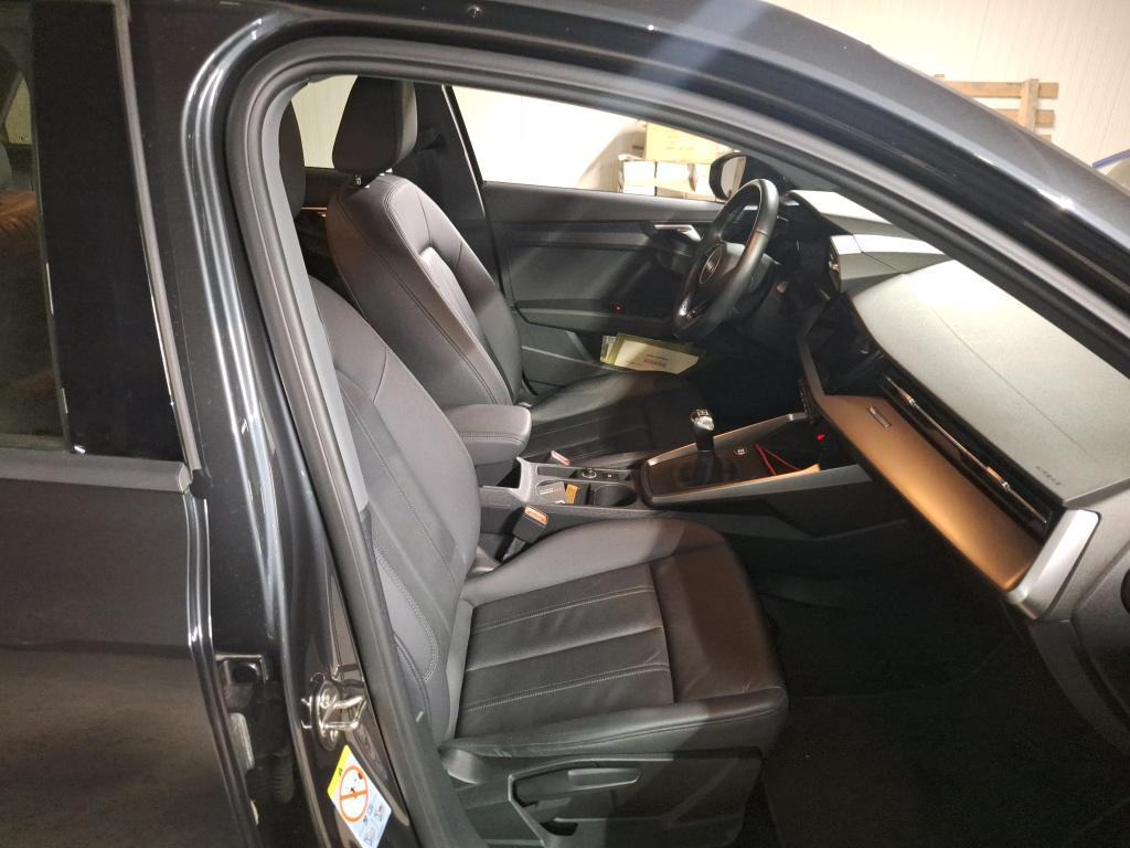 ⭐Audi A3 35 TFSI◽VIRTUAL COCKPIT◽LED◽LANE ASSIST◽JAMSTVO 12mj✔️⭐, fotografija 8