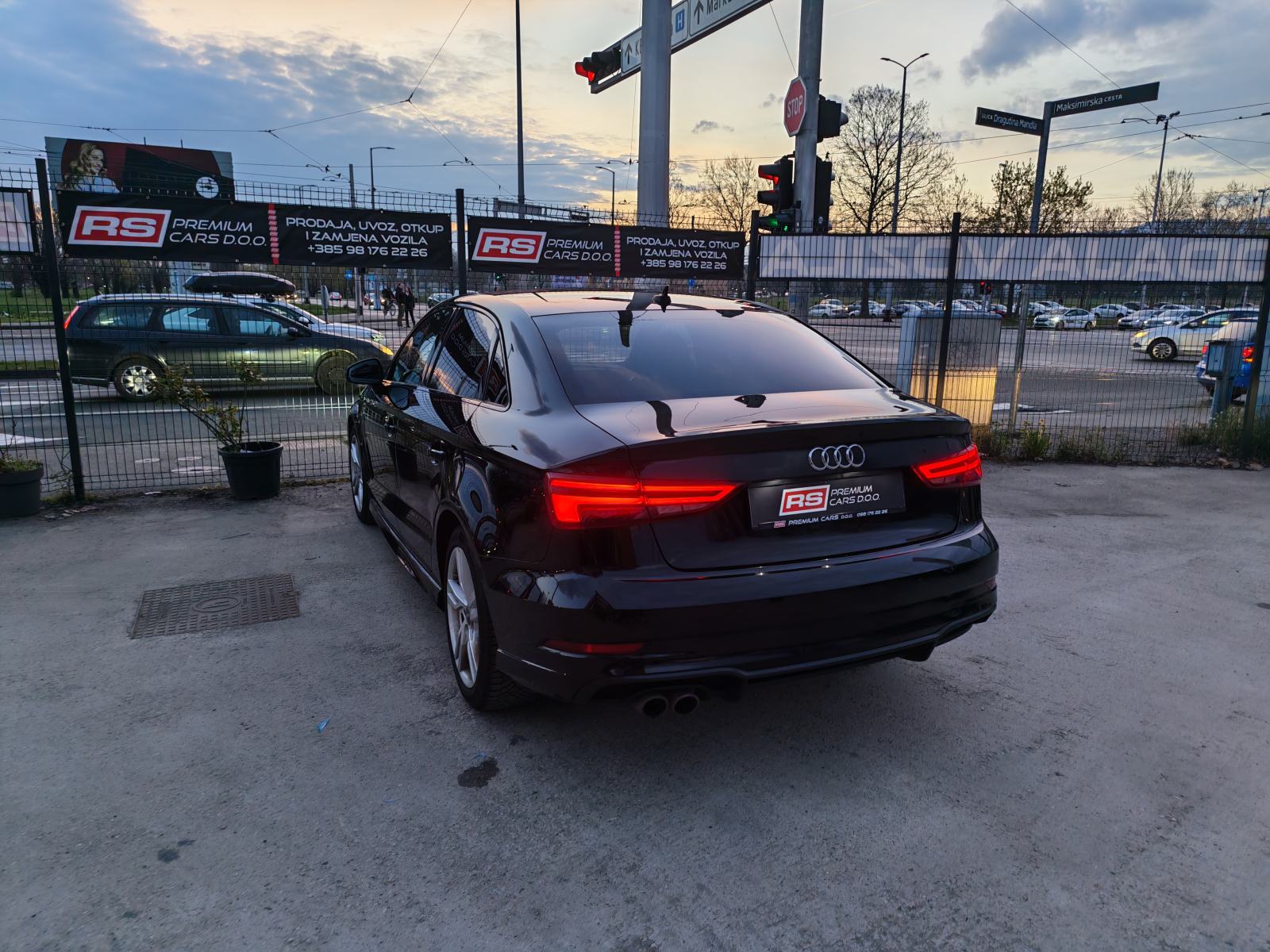 AUDI A3 35TDI LIMO, STRONIC, SLINE, KOŽA, VIRTUAL, LED, ALU17, JAMSTVO, fotografija 14