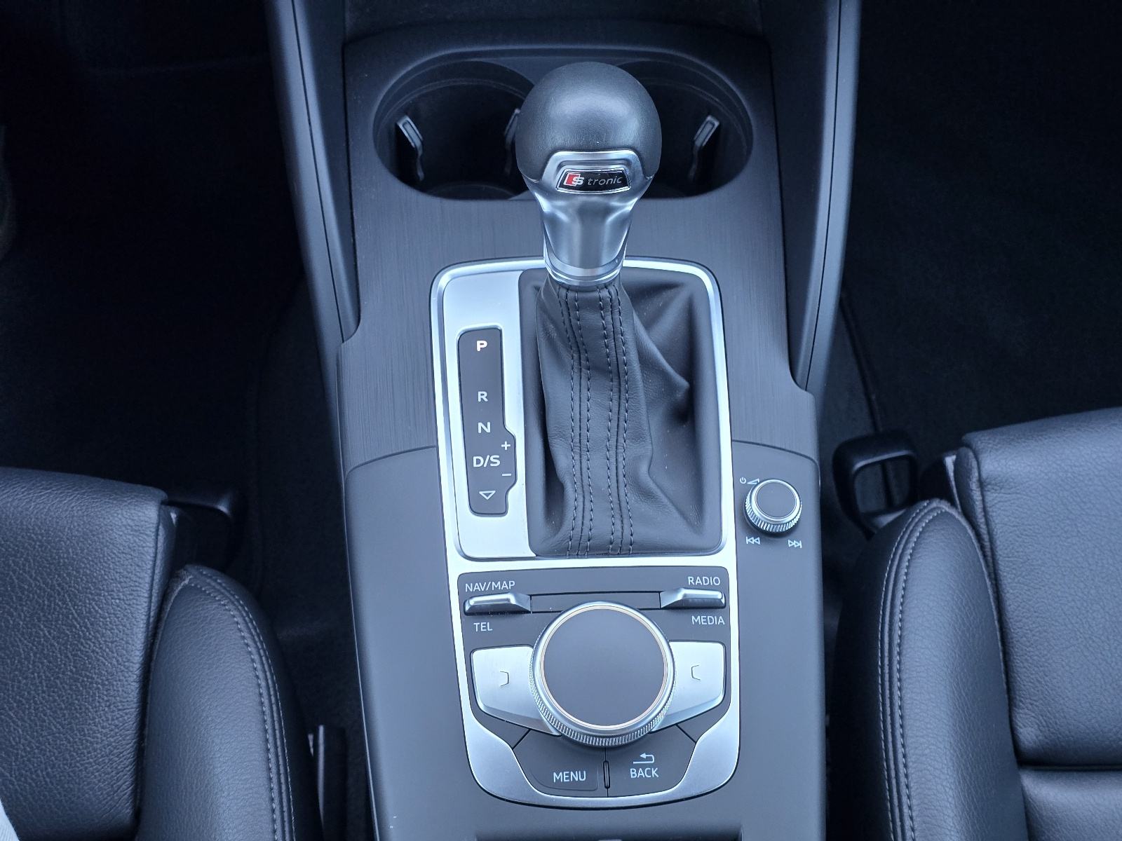 AUDI A3 35TDI, S-LINE, S-TRONIC, KOŽA, LED, VIRTUAL, ALU17, fotografija 19