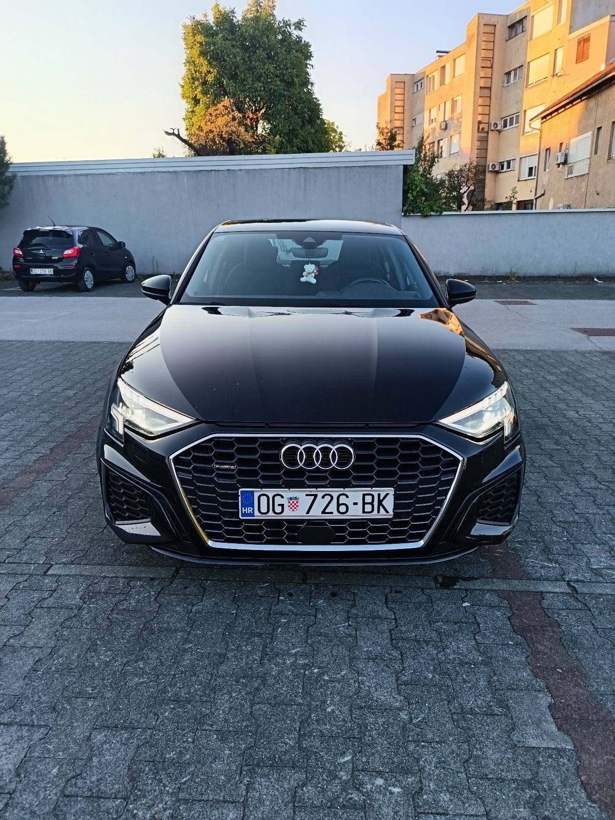 Audi A3 40 TDI quattro, S-LINE, limizina, fotografija 2