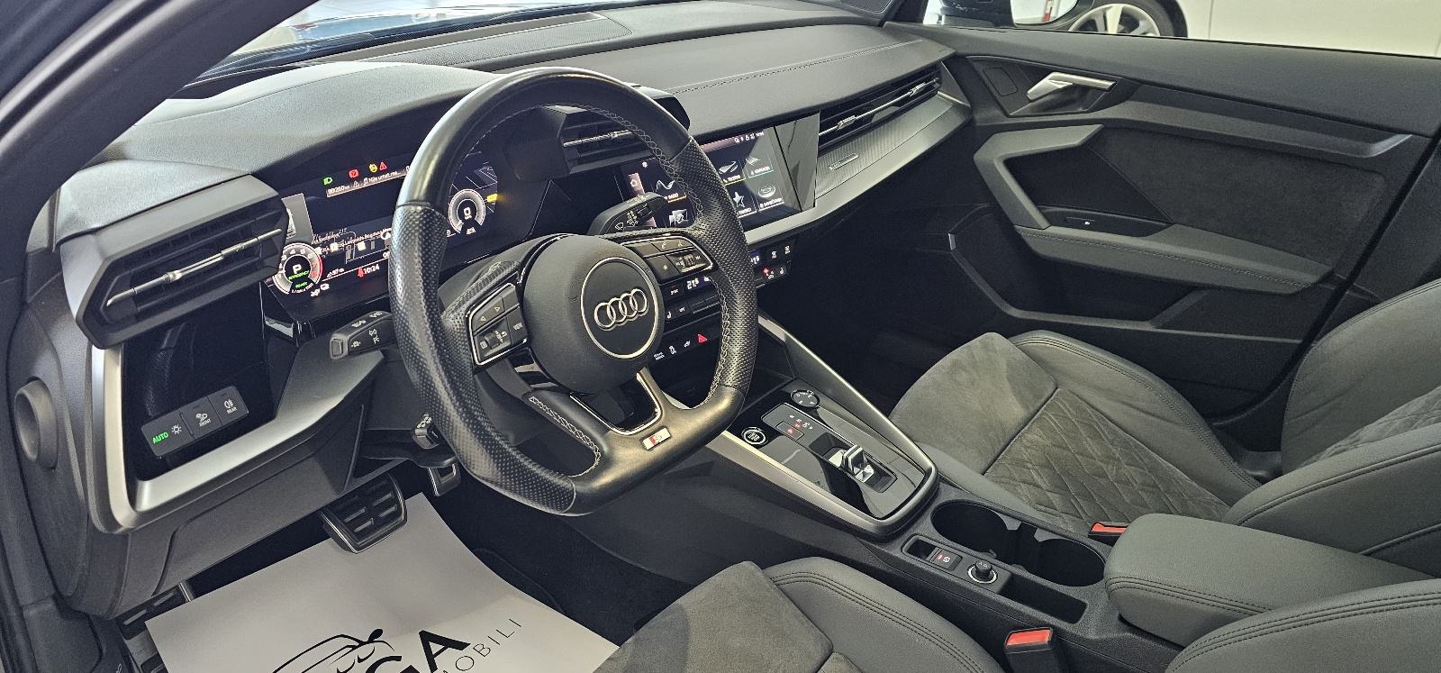 Audi A3 40 TFSI-e. S-LINE BLACK 204ks, fotografija 11