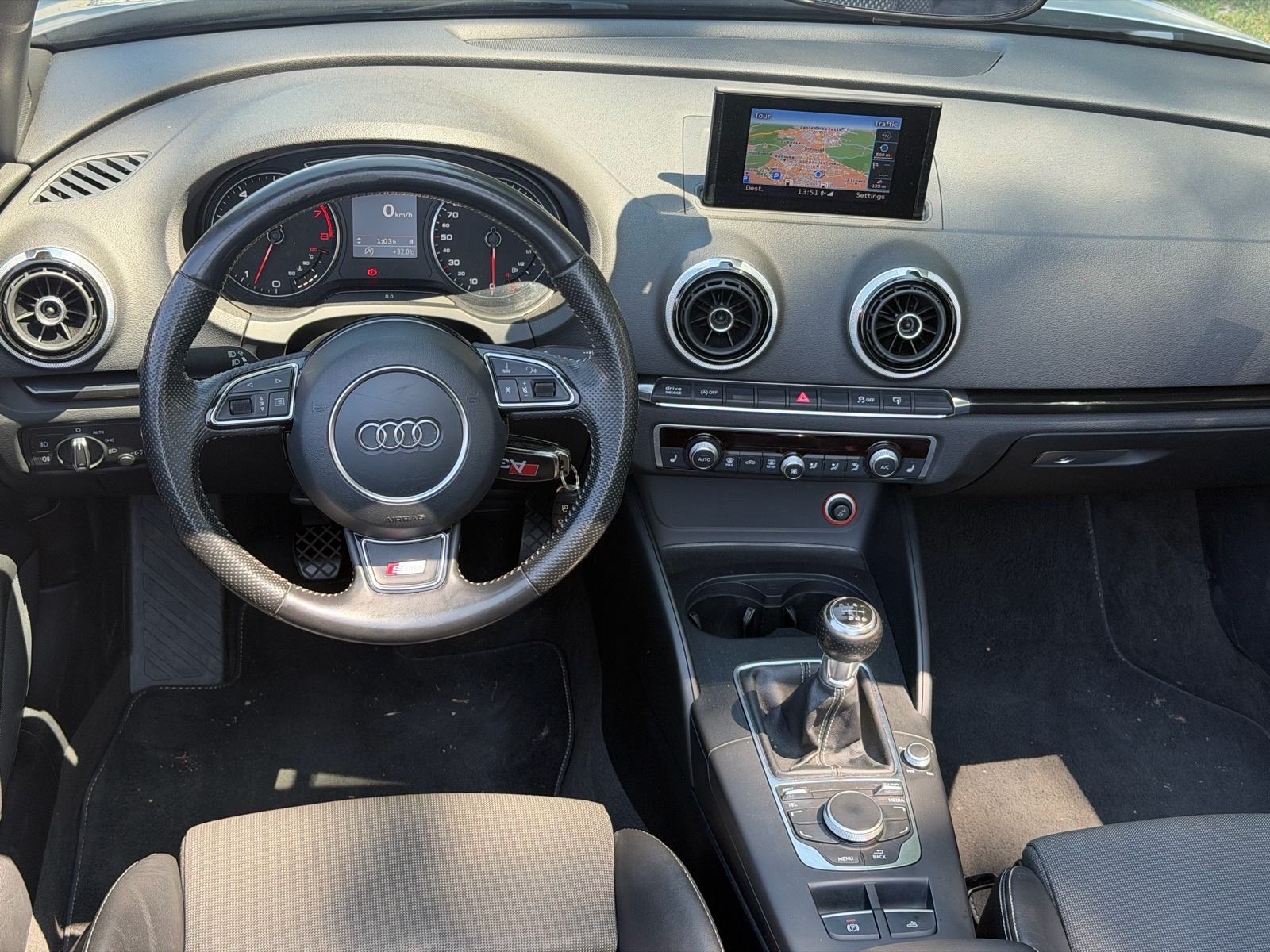 Audi A3 Cabrio 1.4 TFSI 2015 S-line, fotografija 12