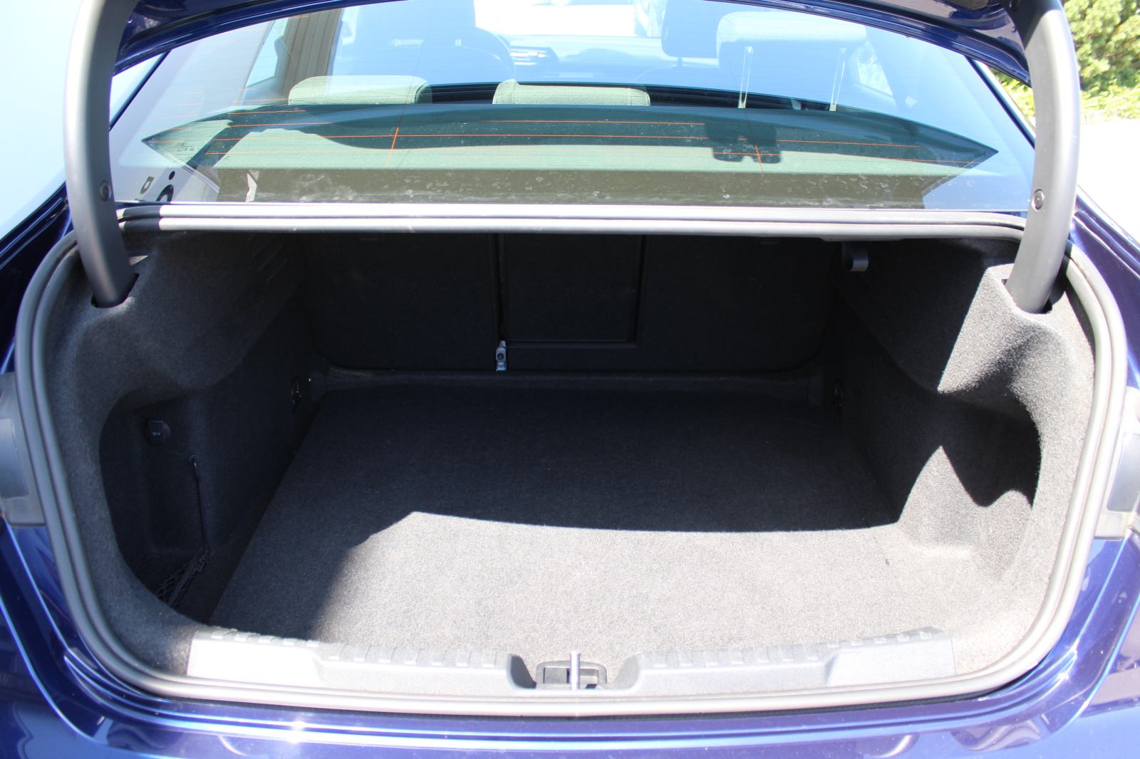 Audi A3 Limousine 30TFSI S tr-LEASING BEZ UČEŠĆA!, fotografija 14
