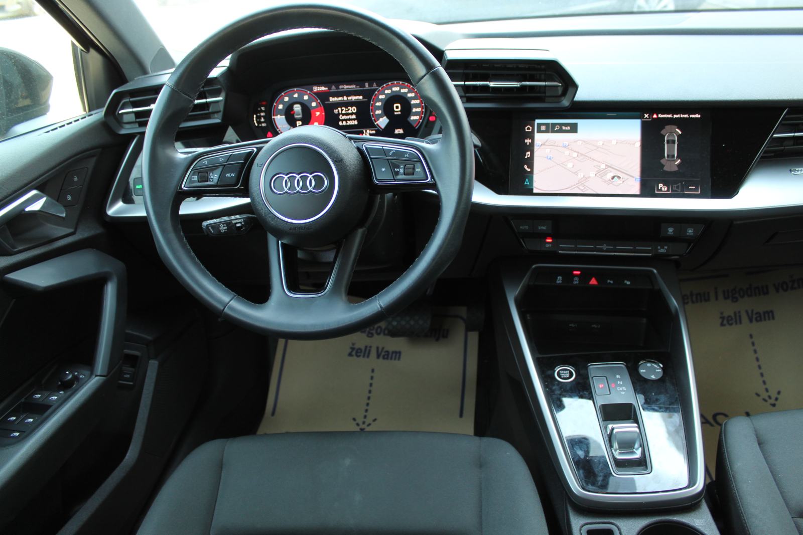 Audi A3 Limousine 30TFSI S tr, fotografija 8