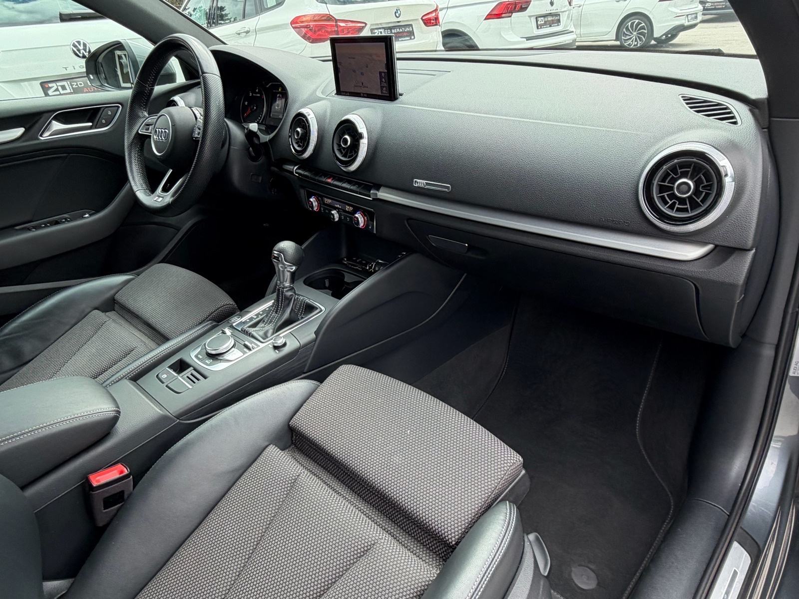 Audi A3 Limousine 35 TDI Automatik S-Line BiXenon LED Navi R18 Servisn, fotografija 15