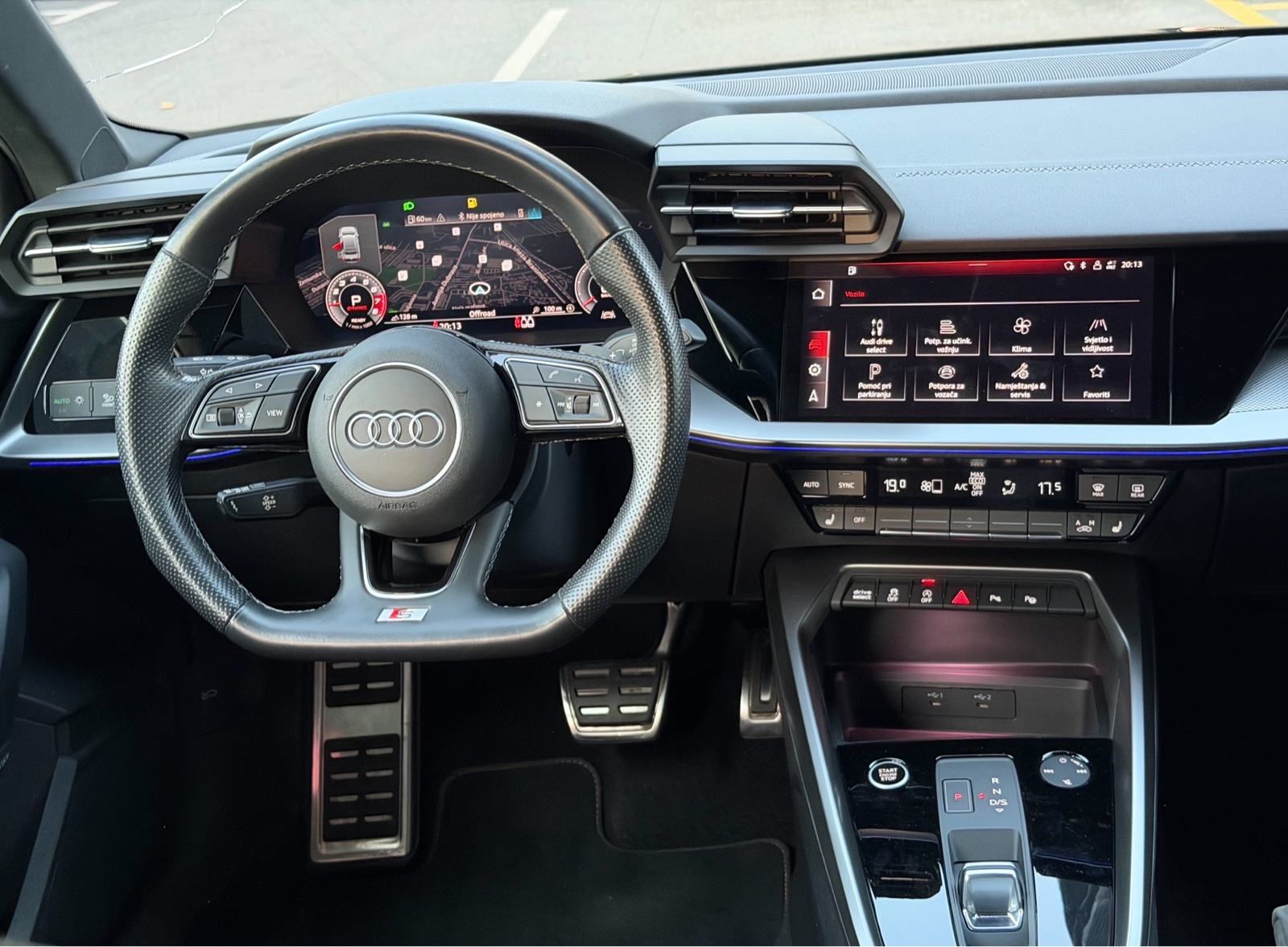 Audi A3 limuzina 35 TFSi * 3xSline, RS look *, fotografija 13