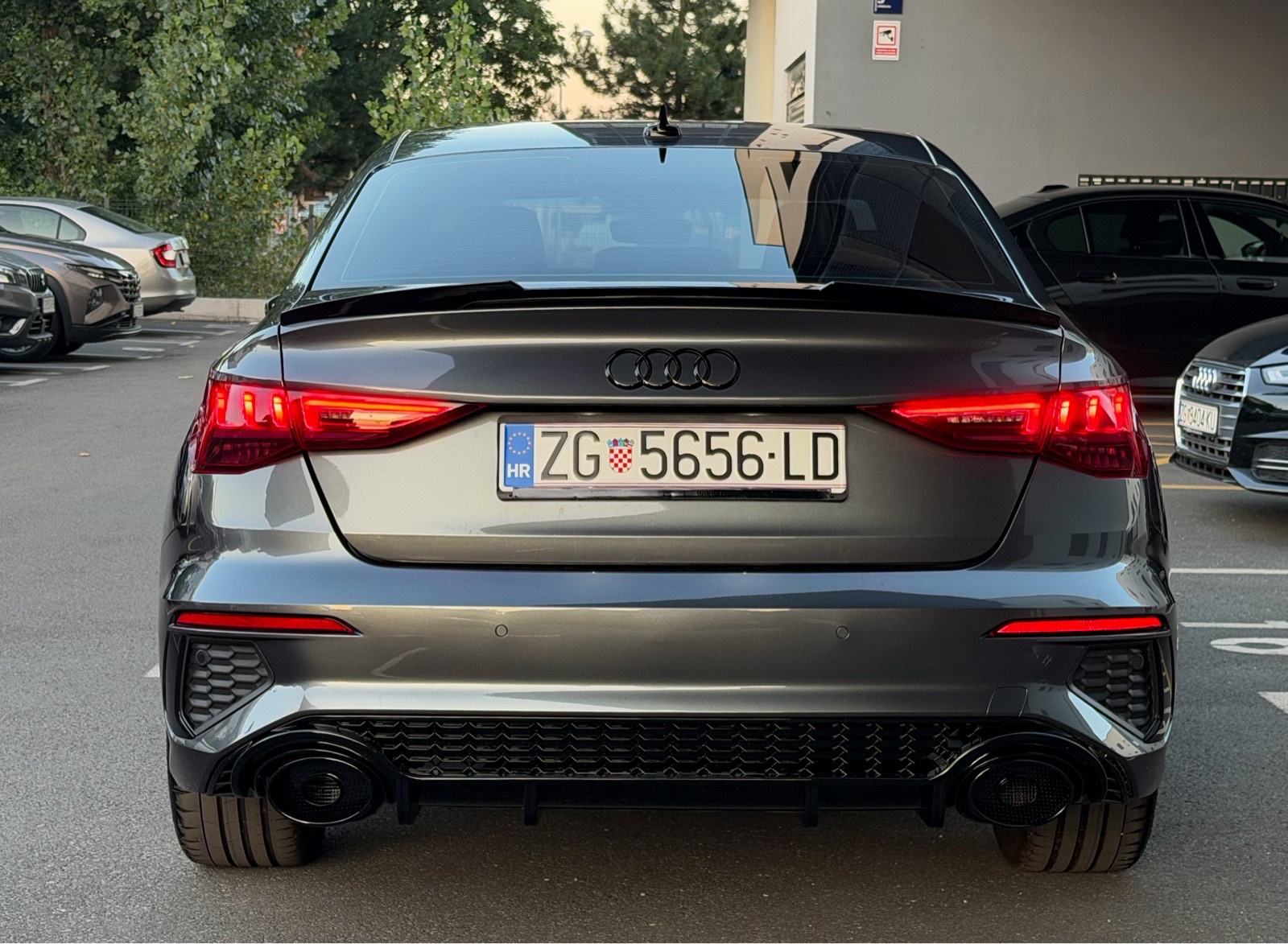 Audi A3 limuzina 35 TFSi * 3xSline, RS look *, fotografija 6