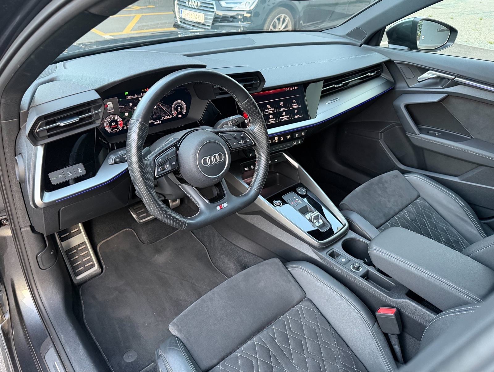 Audi A3 limuzina 35 TFSi * 3xSline, RS look *, fotografija 10