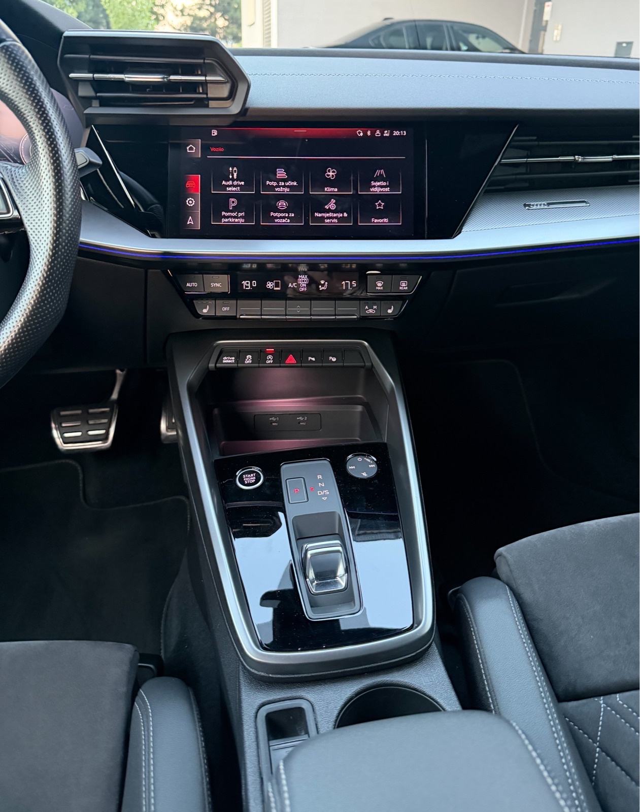 Audi A3 limuzina 35 TFSi * 3xSline, RS look *, fotografija 14
