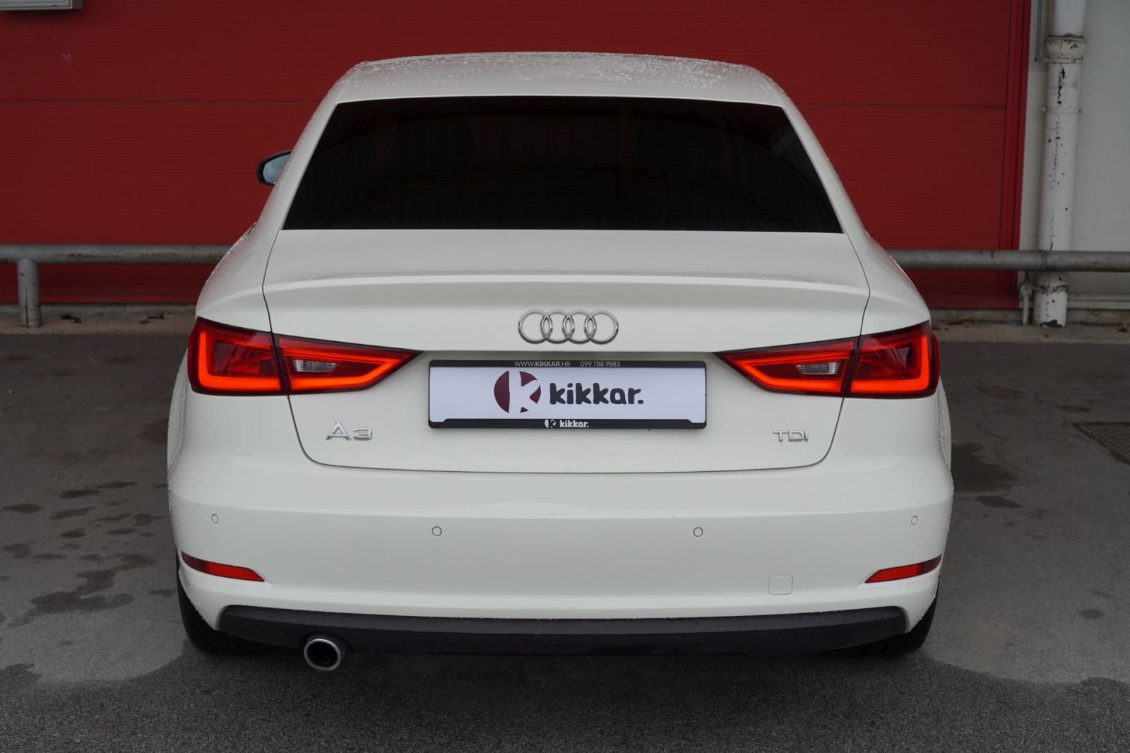Audi A3 limuzina S-tronic, fotografija 6