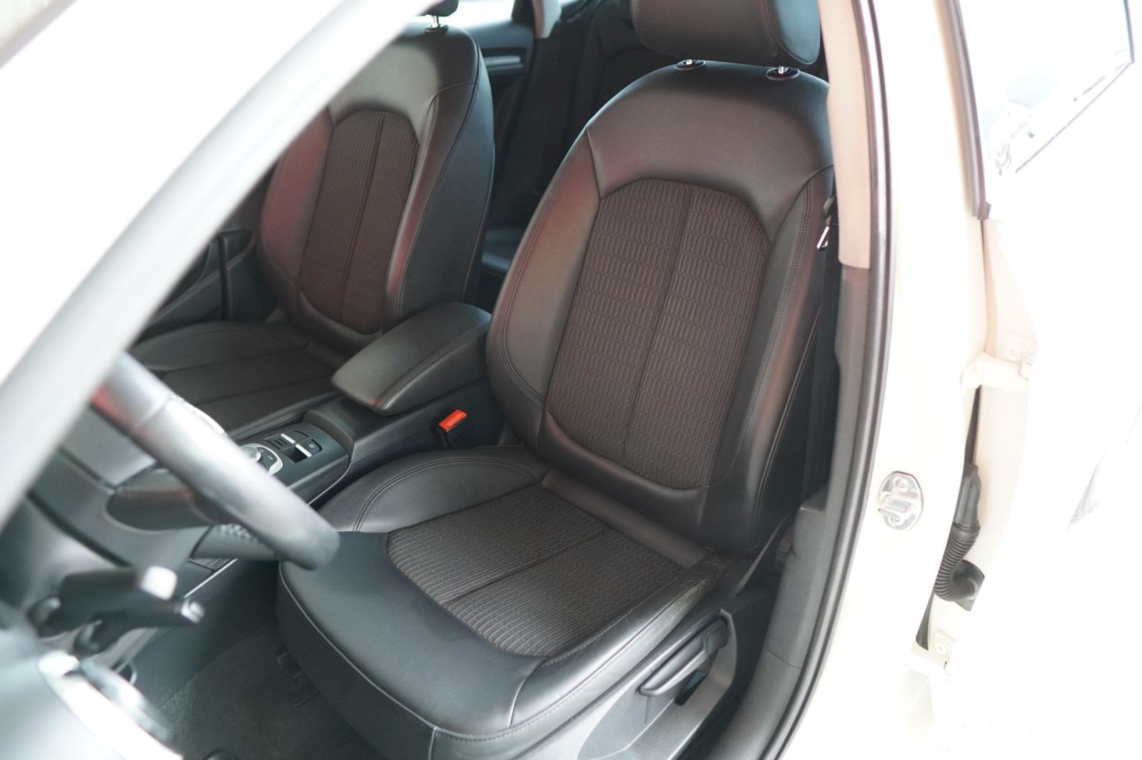 Audi A3 limuzina S-tronic, fotografija 16