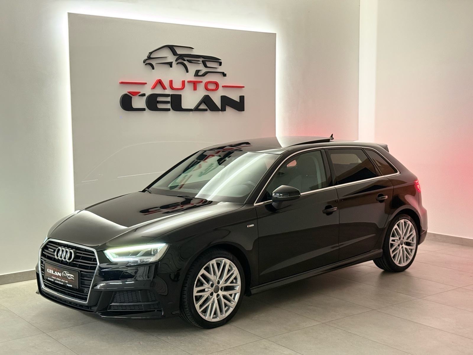 Audi A3 S_Line Quattro Mod.2018⭐️Jamstvo⭐️ Matrix_Led~Panorama~Alu18, fotografija 4