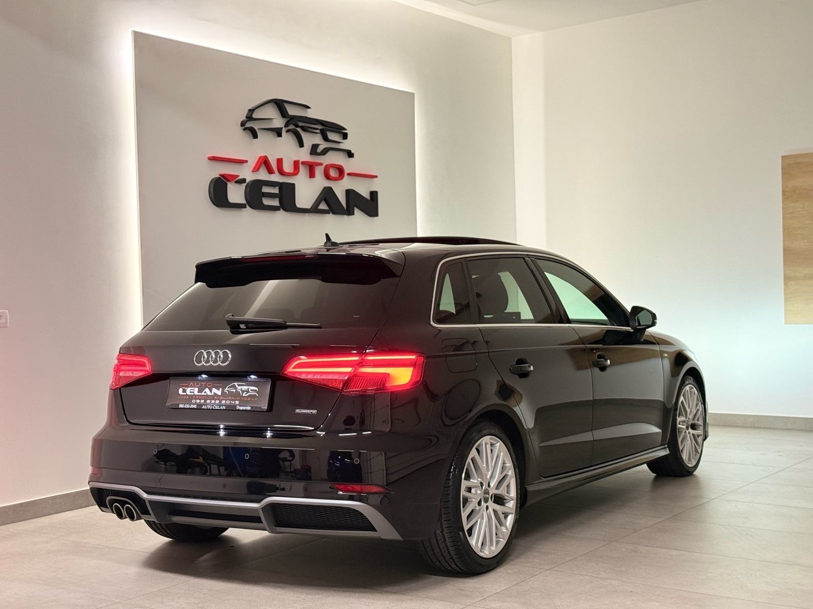 Audi A3 S_Line Quattro Mod.2018⭐️Jamstvo⭐️ Matrix_Led~Panorama~Alu18, fotografija 16
