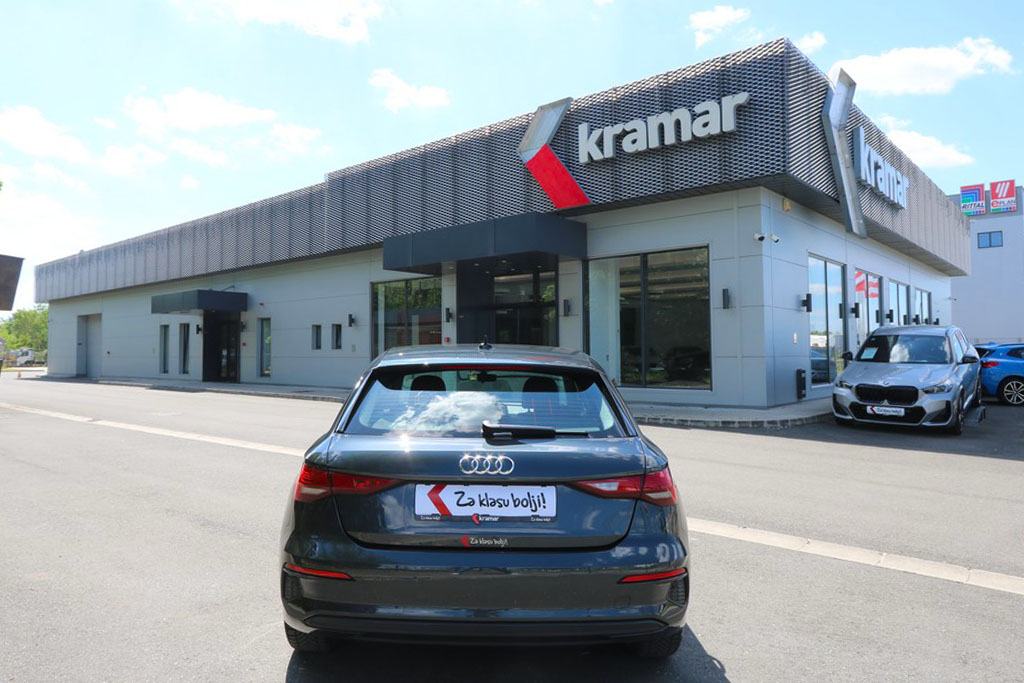 Audi A3 SB 30 TSI Business Line Black Edition VIRTUAL -Novi model-, fotografija 19