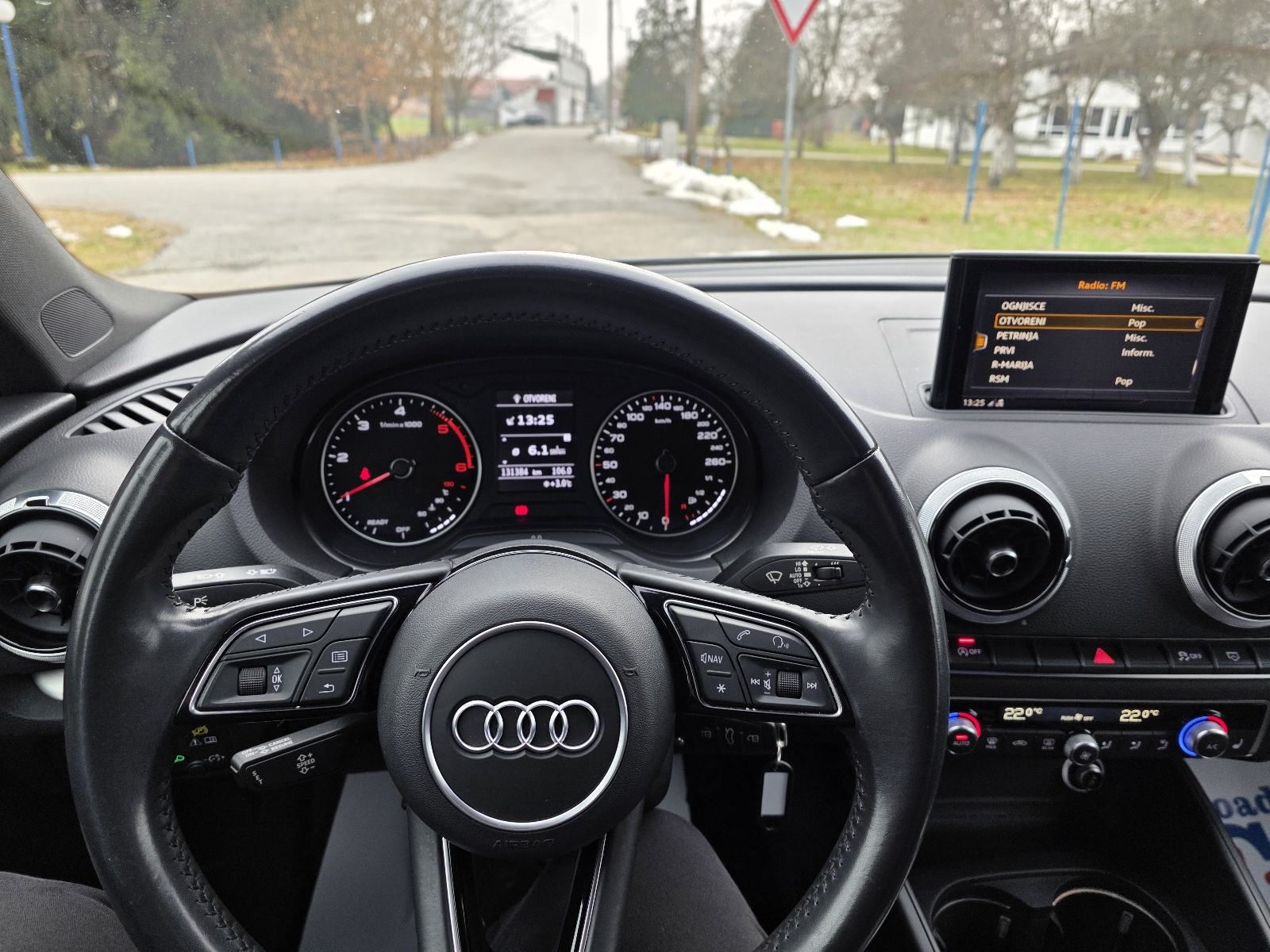 Audi A3 Sedan 2,0 TDI,led,navi,2xpdc, fotografija 10