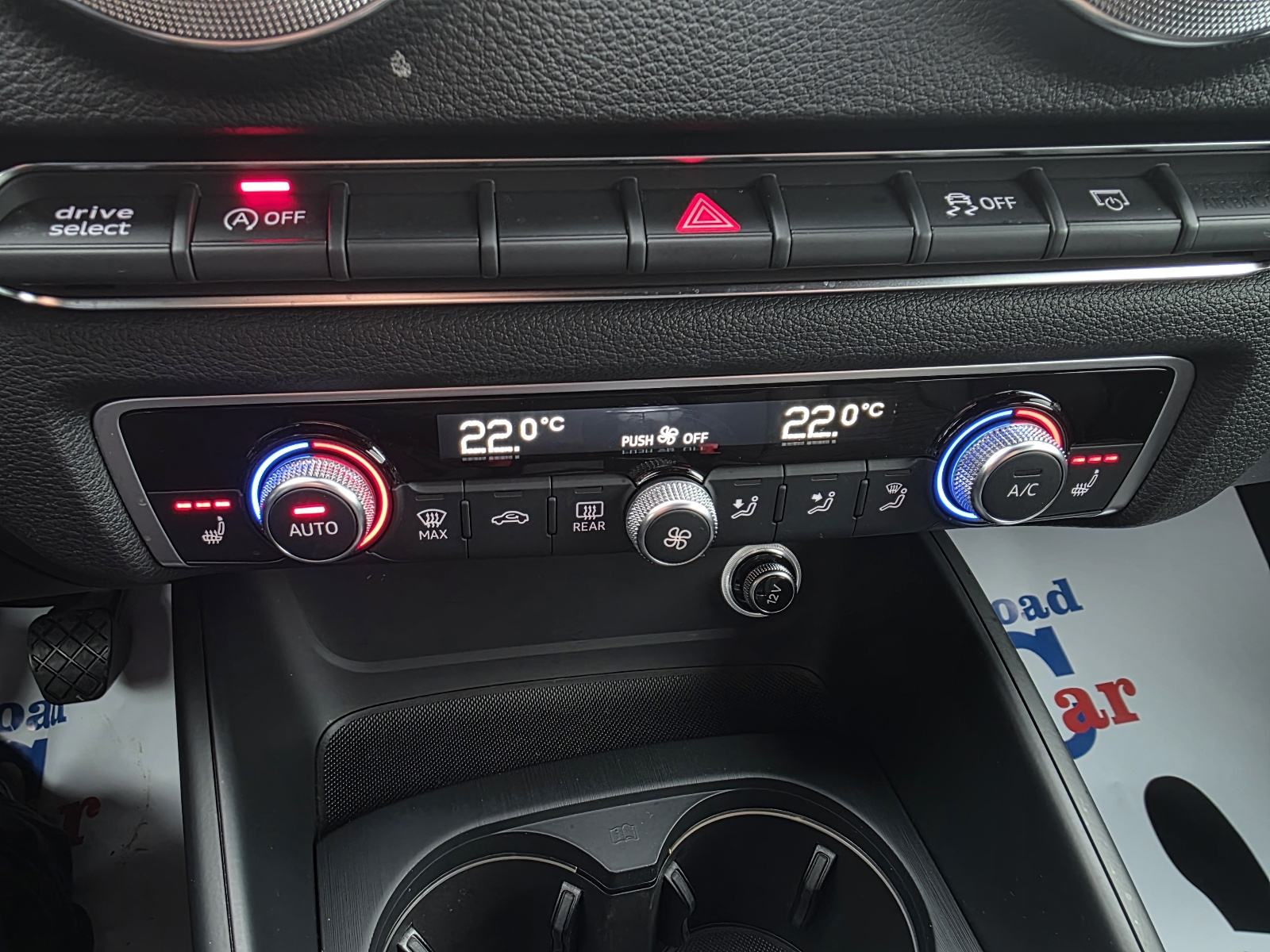 Audi A3 Sedan 2,0 TDI,led,navi,2xpdc, fotografija 12