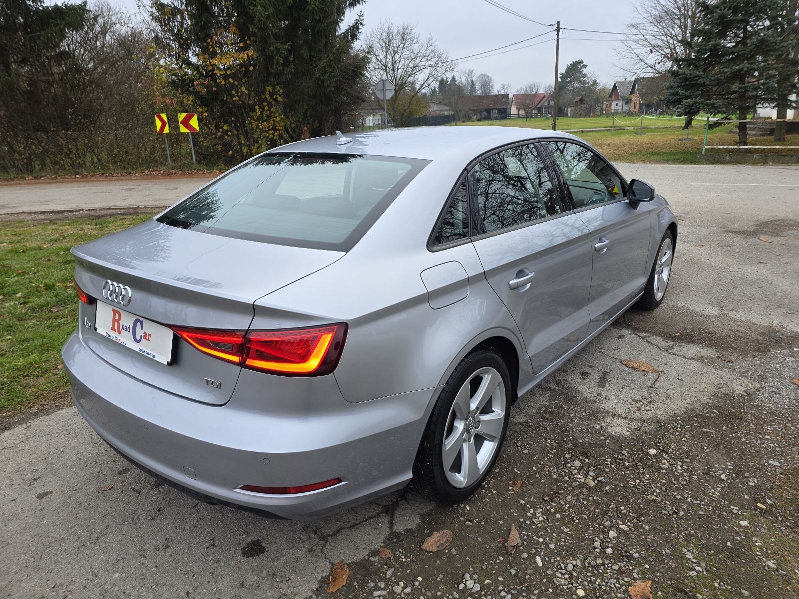 Audi A3 Sedan 2,0 TDI,xenon,pdc Top stanje!!!, fotografija 5