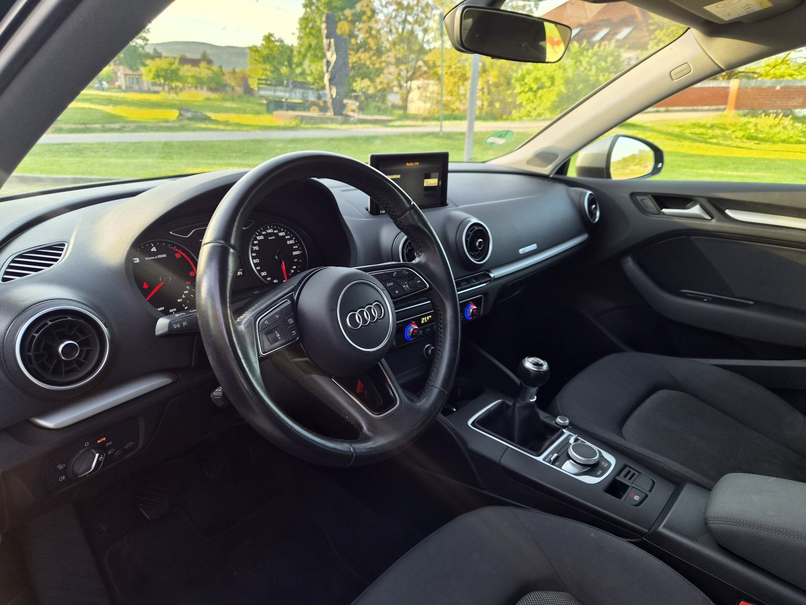 Audi A3 SPORTBACK 1,6 TDI, 2017., REDIZAJN, SERVISNA, PDV, fotografija 16