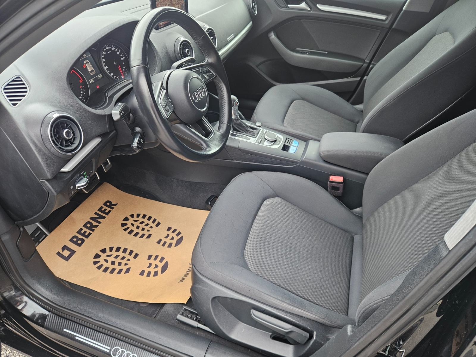 Audi A3 Sportback 1,6 TDI Sport S tronic, fotografija 7