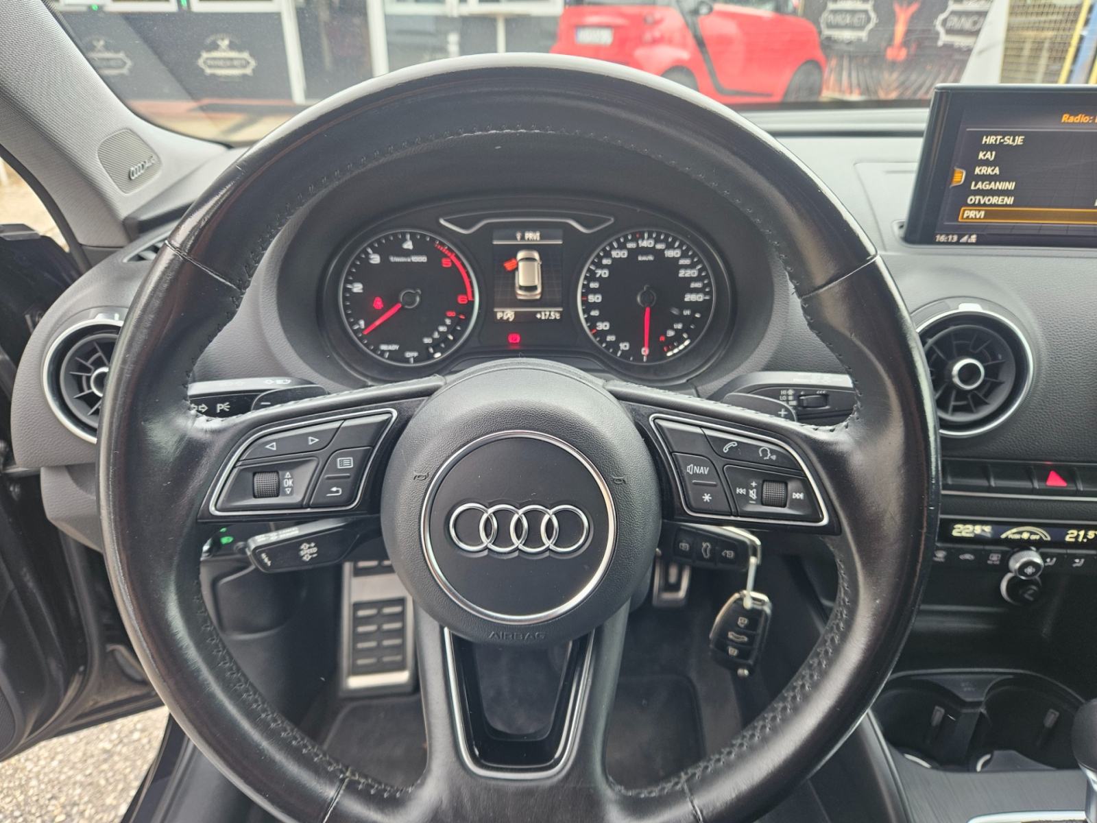 Audi A3 Sportback 1,6 TDI Sport S tronic, fotografija 11