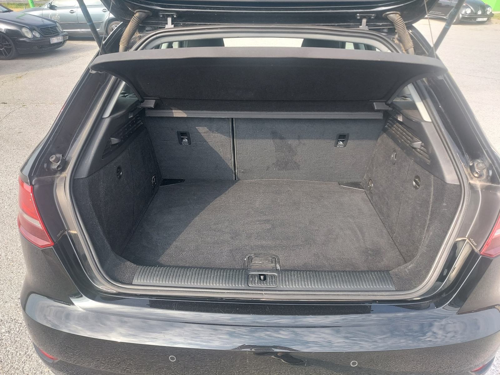 Audi A3 SPORTBACK 1.6 TDI AUTOMATIK NAVI XENON LED DVOZONSK KLIMA, fotografija 10