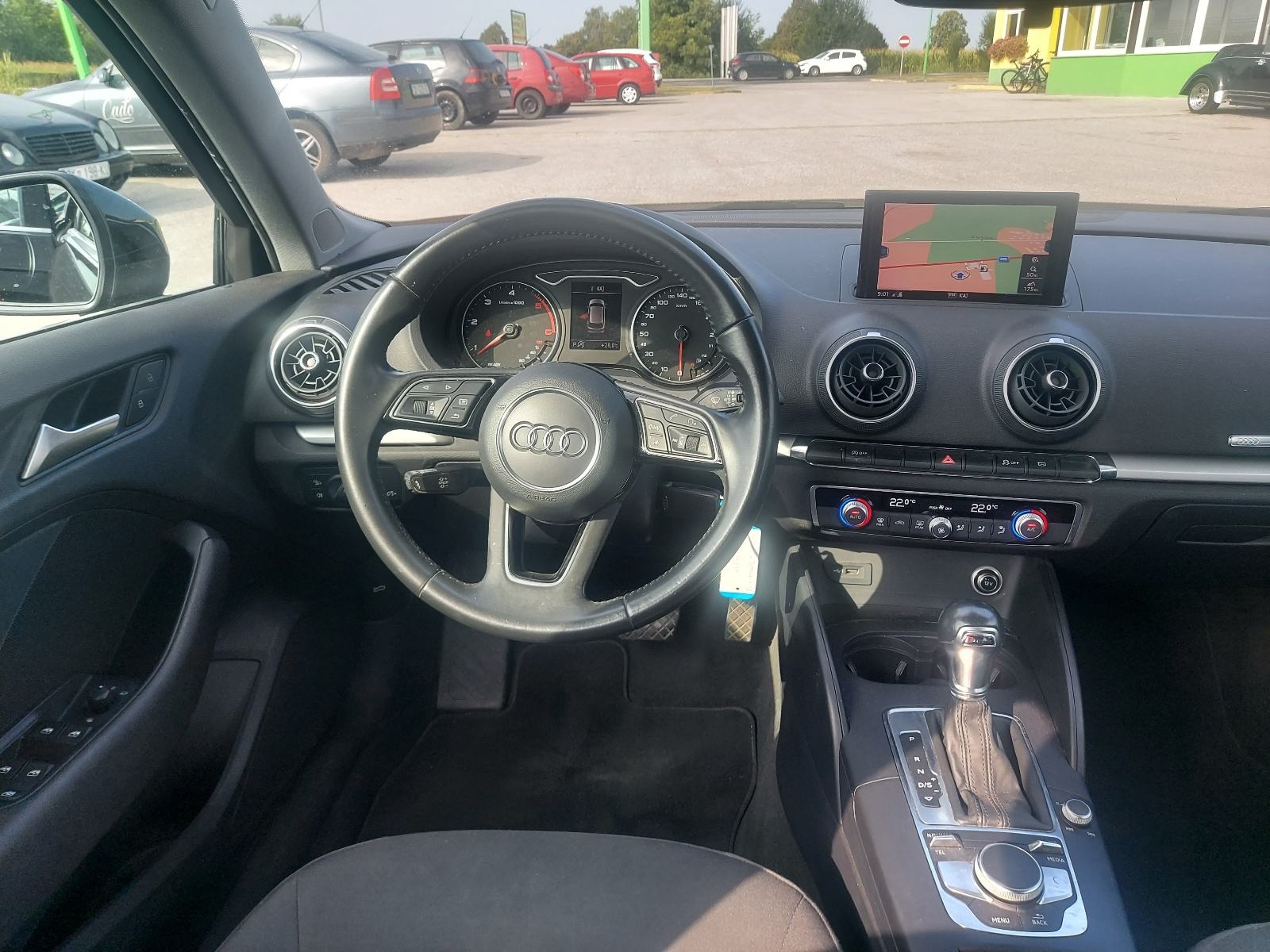 Audi A3 SPORTBACK 1.6 TDI AUTOMATIK NAVI XENON LED DVOZONSK KLIMA, fotografija 7