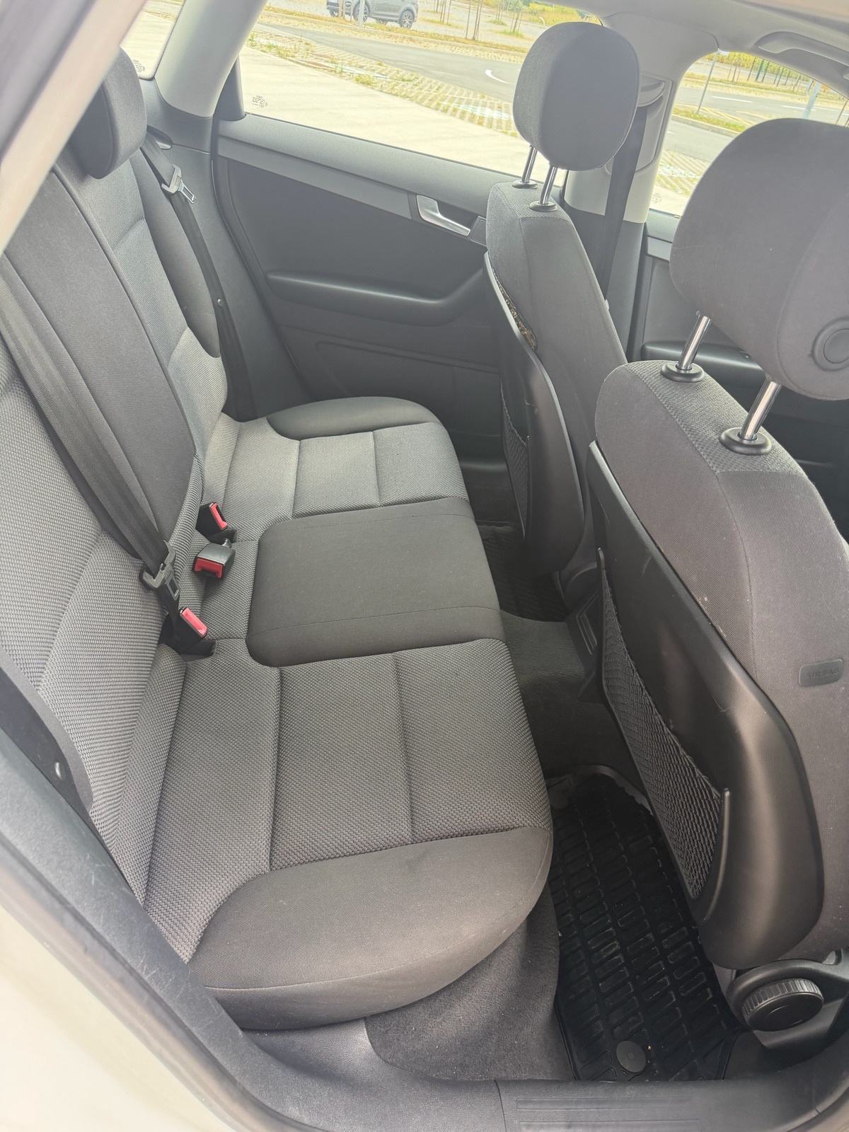 Audi A3 Sportback 1,6 TDI S-tronic automatik, fotografija 8