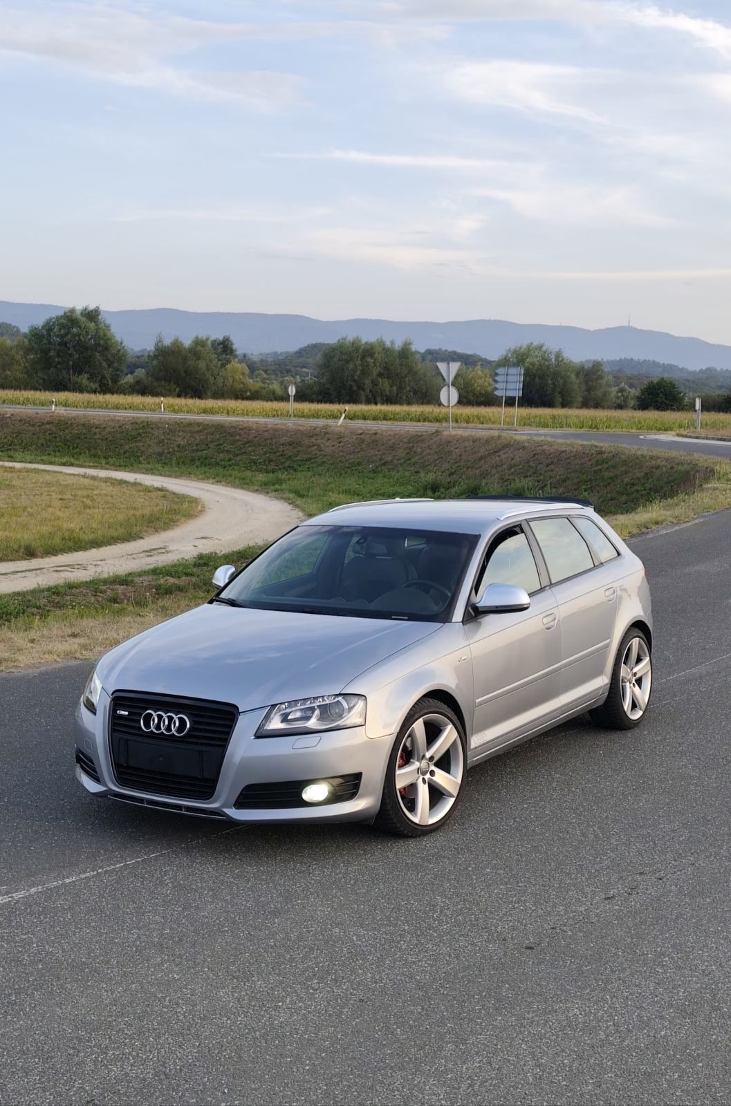 Audi A3 Sportback 2,0 TDI S-Line, fotografija 1