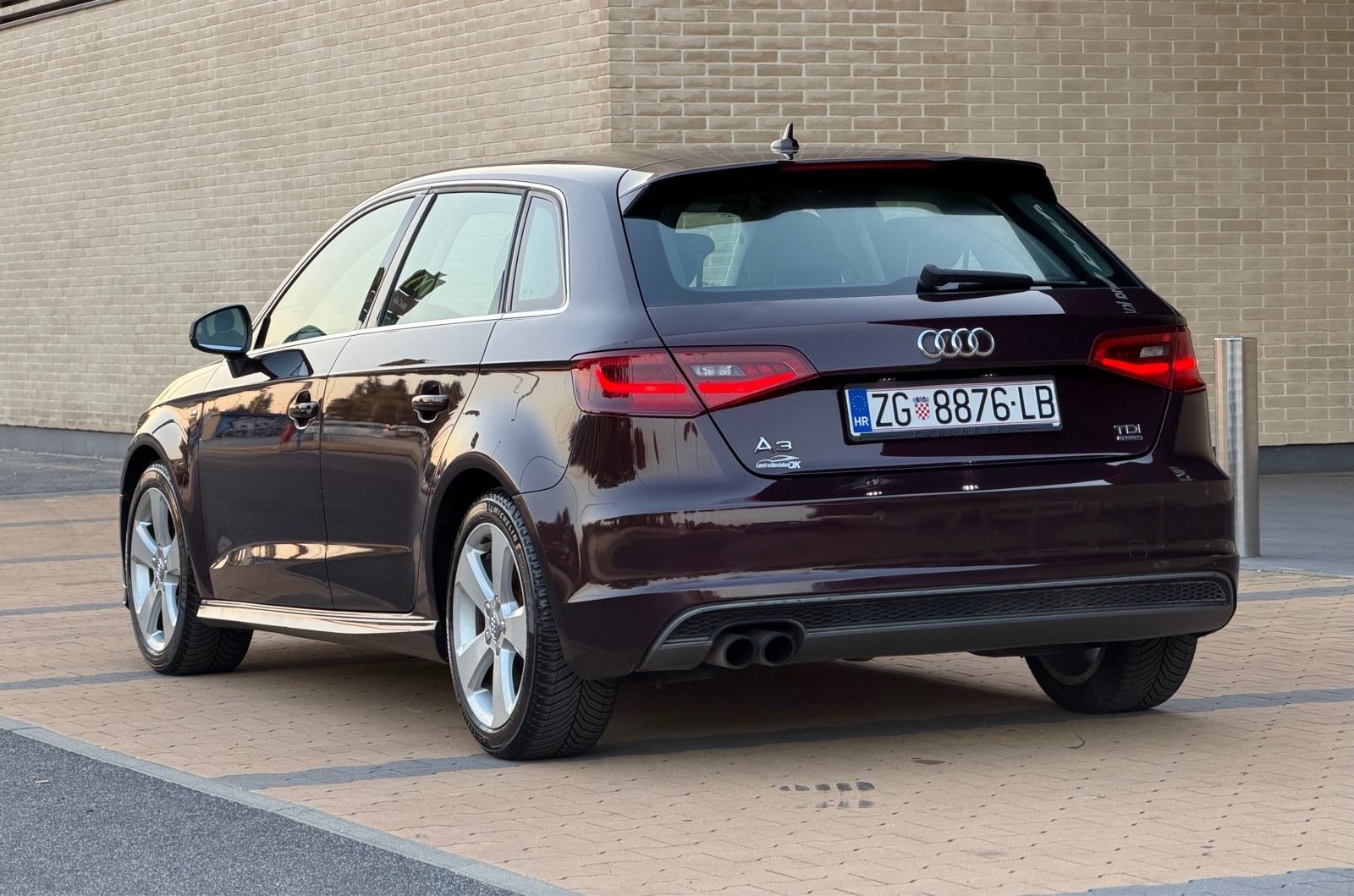 Audi A3 Sportback - 2,0TDI/Quattro/S-Tronic/BangOlufsen/ShirazRed, fotografija 7
