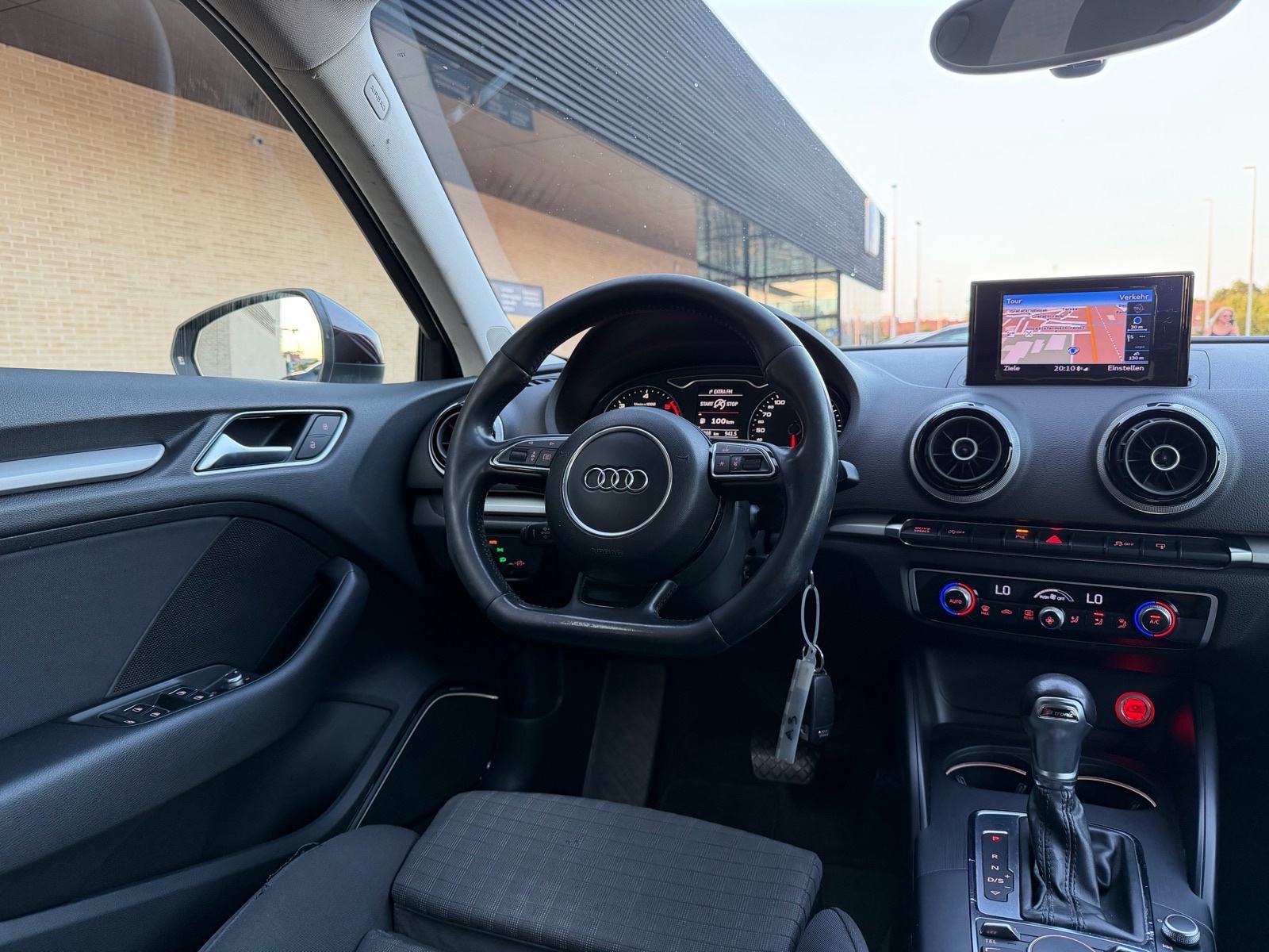 Audi A3 Sportback - 2,0TDI/Quattro/S-Tronic/BangOlufsen/ShirazRed, fotografija 13