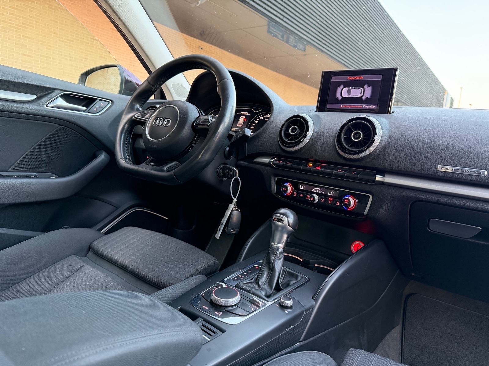 Audi A3 Sportback - 2,0TDI/Quattro/S-Tronic/BangOlufsen/ShirazRed, fotografija 10