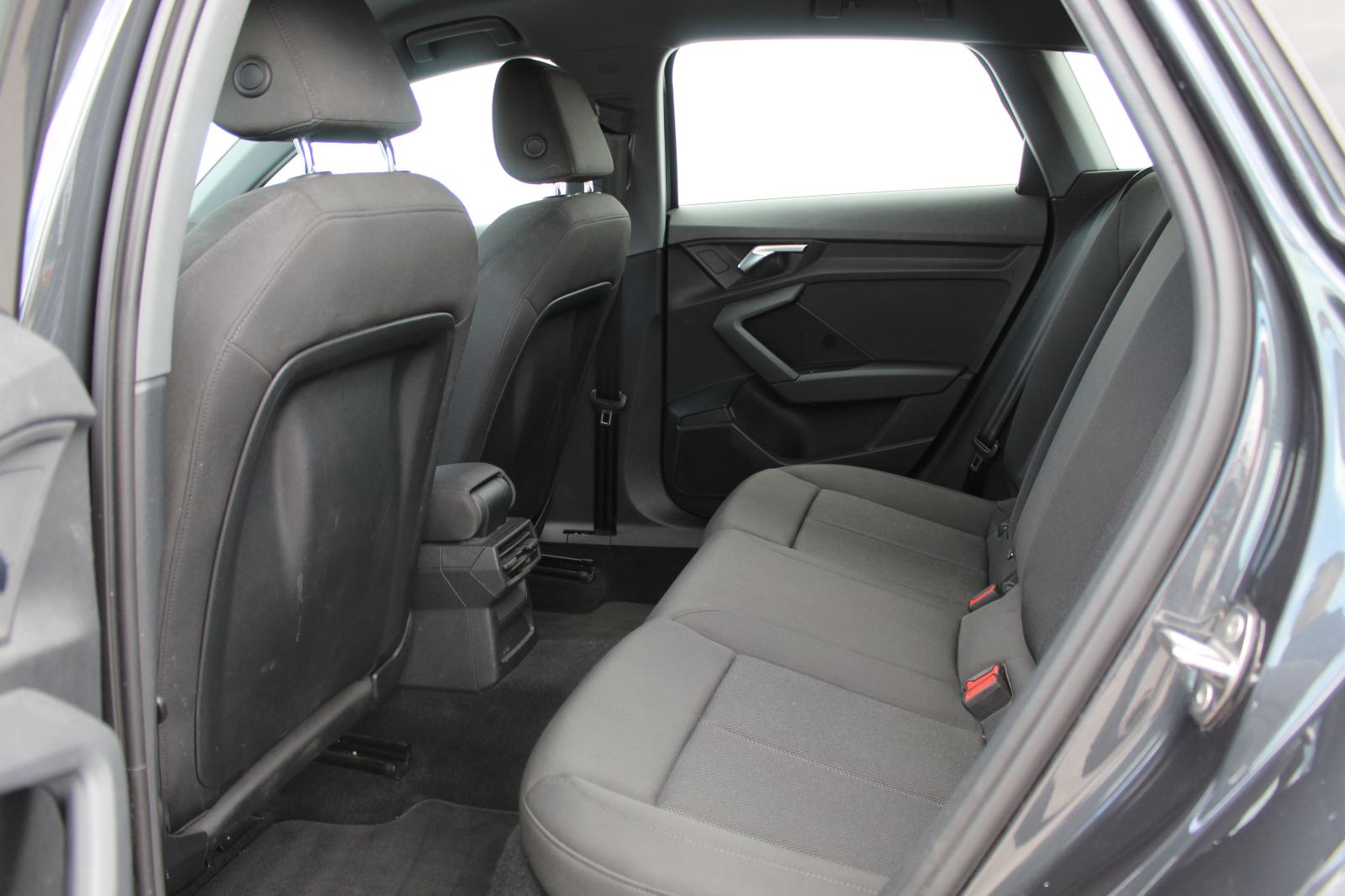 Audi A3 Sportback 30 TDI, fotografija 11