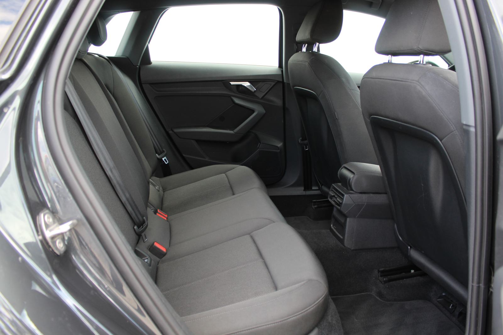 Audi A3 Sportback 30 TDI, fotografija 13