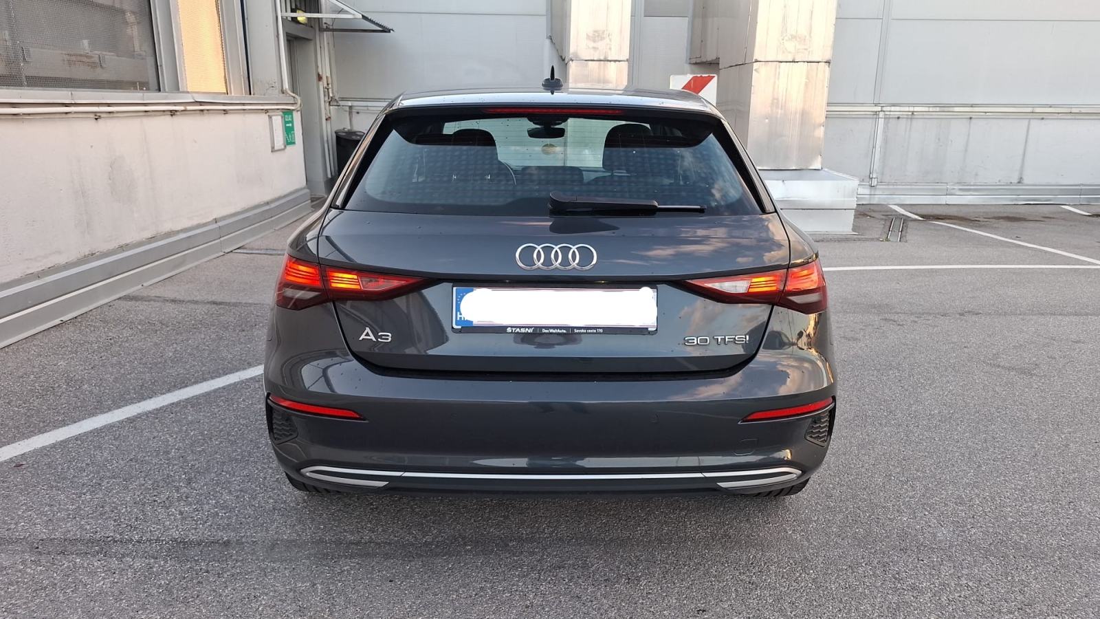 Audi A3 sportback 30 TFSI automatik led alu virtual 32000km, fotografija 3